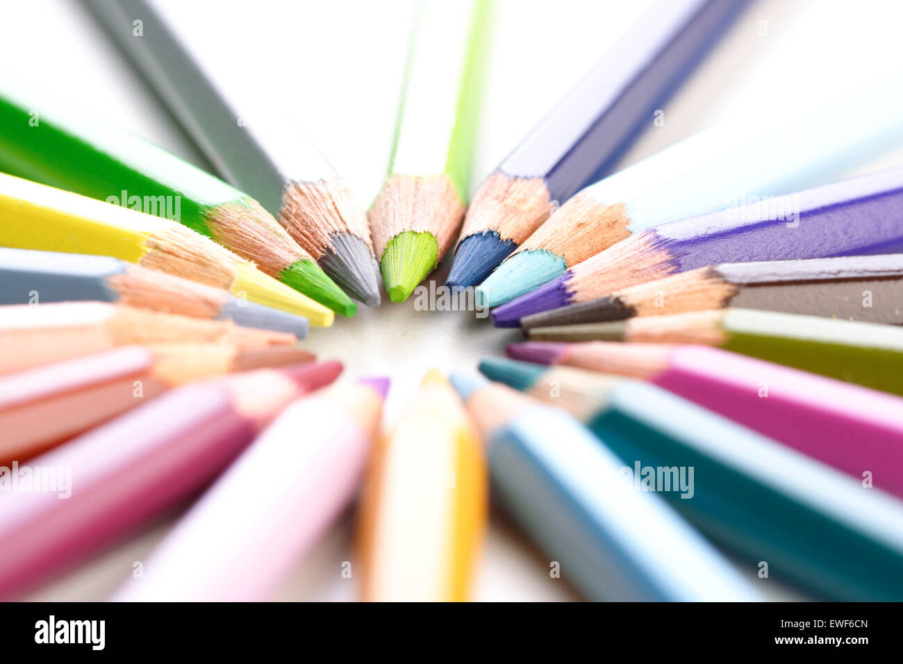 Crayons de couleur arc-en-ciel - close-up Banque D'Images