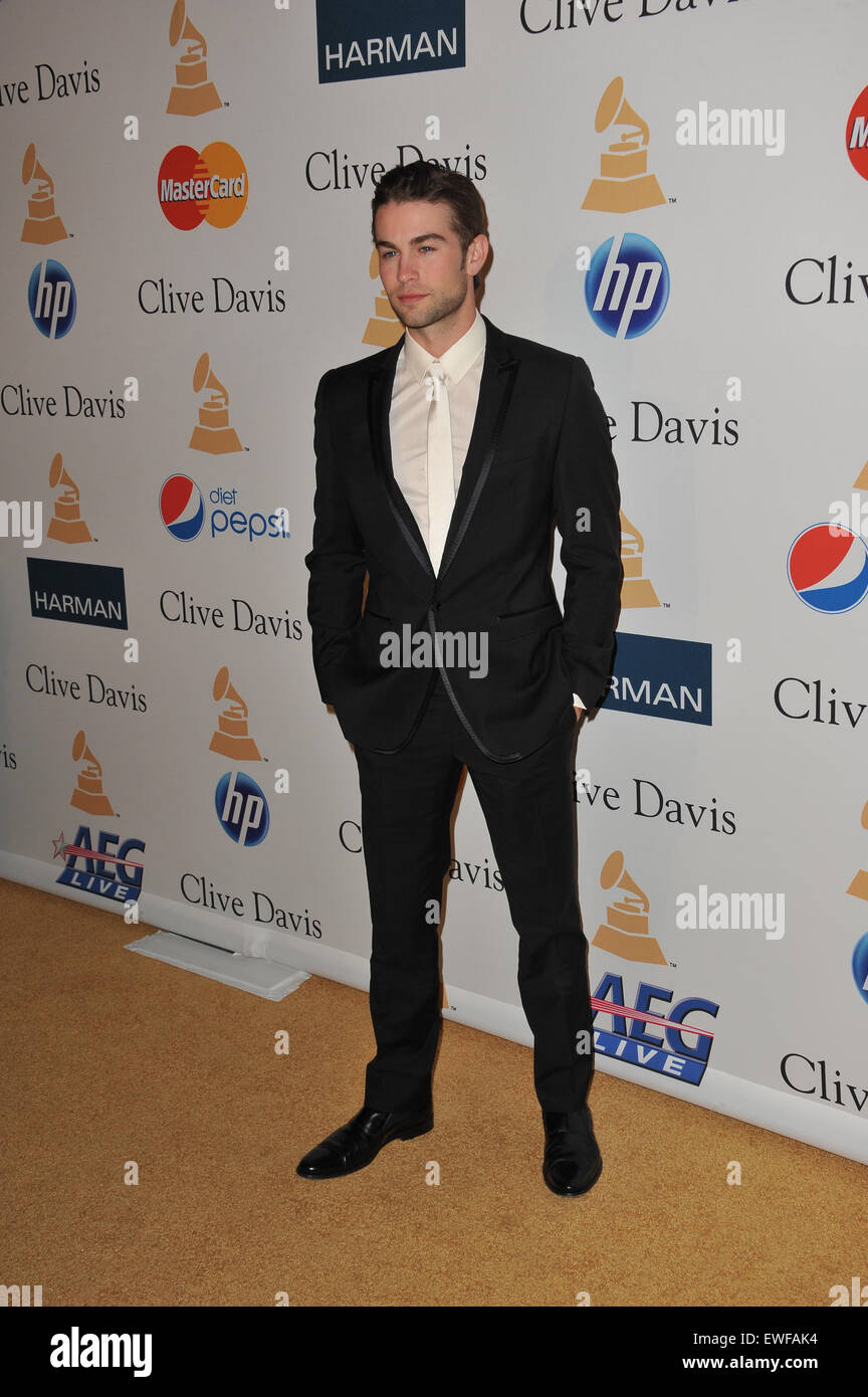 LOS ANGELES, CA - le 12 février 2011 : Chase Crawford à l'2011 Clive Davis pre-Grammy party au Beverly Hilton Hotel. Banque D'Images