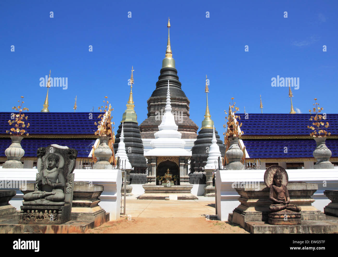 Wat Ban Den Province de Chiangmai Thailande sanctuaire. Banque D'Images