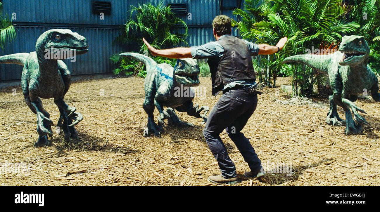 JURASSIC WORLD 2015 Universal Pictures film avec Chris Pratt Banque D'Images