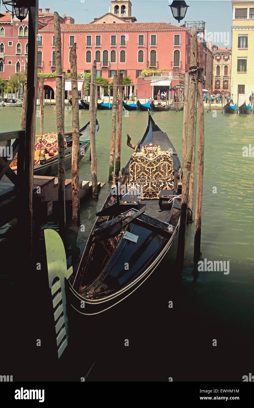 Venezia- Canal Grande (Grand Canal) Gondola Banque D'Images