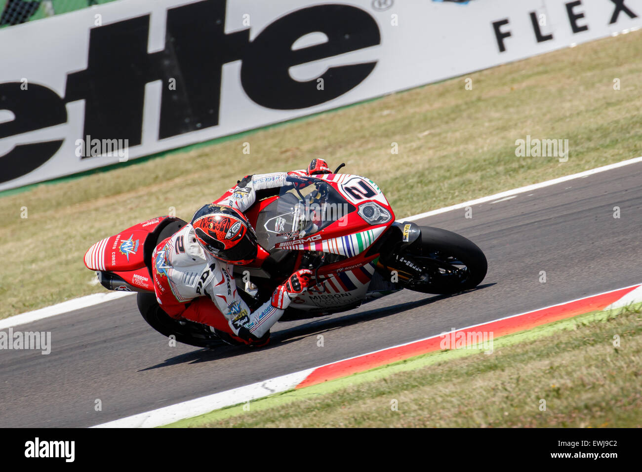 Misano Adriatico, Italie - 20 juin 2015 : MV AGUSTA F4 RR MV Agusta de Reparto Corse, l'équipe entraînée par Leon CAMIER Banque D'Images