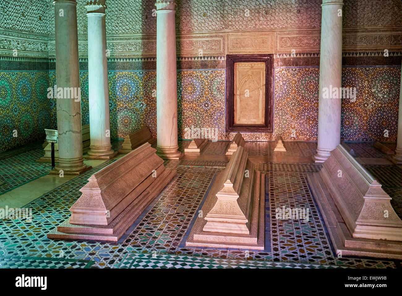 De l'intérieur les tombeaux saadiens, Marrakech, Maroc, Afrique Marrakech Banque D'Images