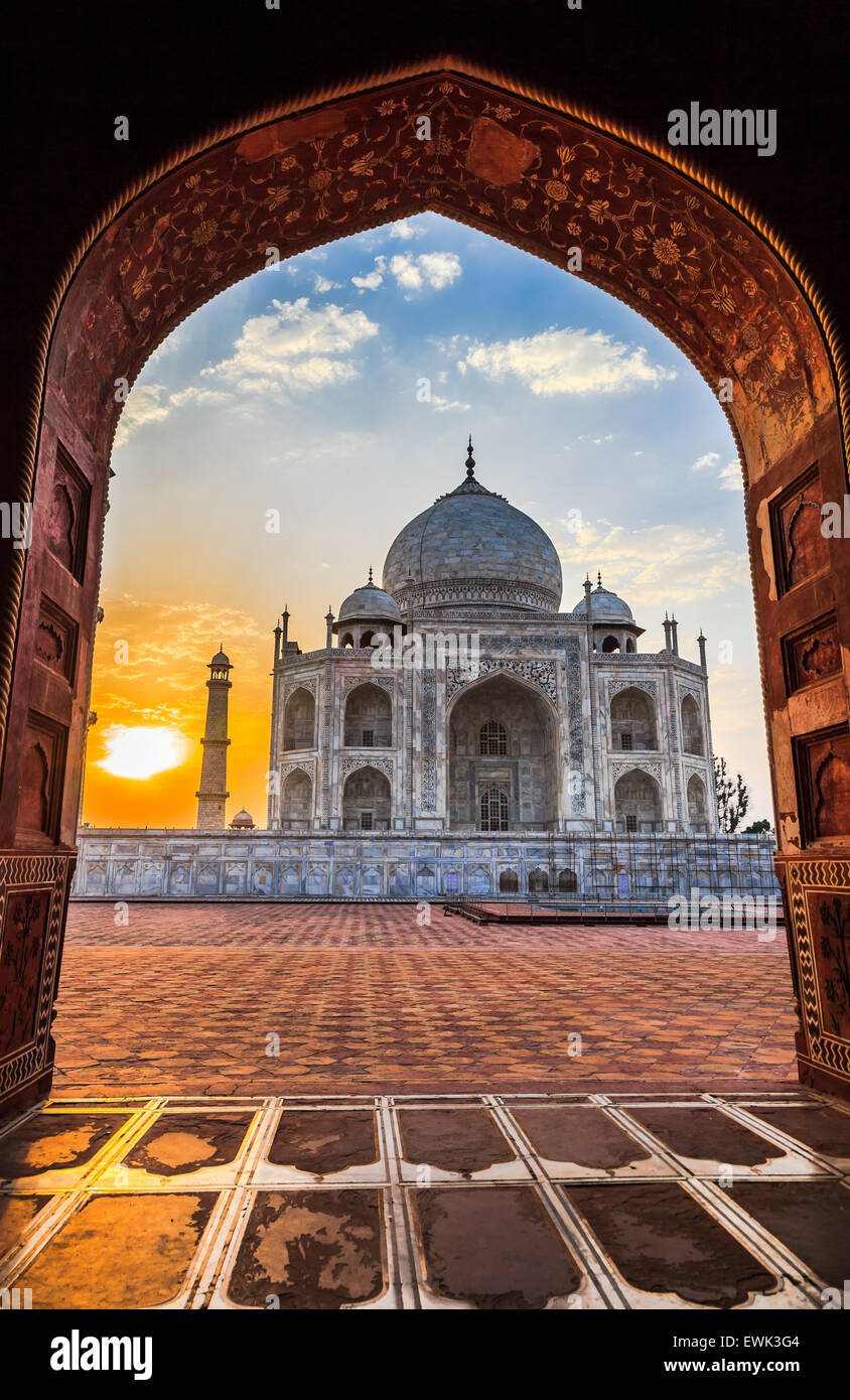Lever du soleil au Taj Mahal à Agra, Inde Banque D'Images