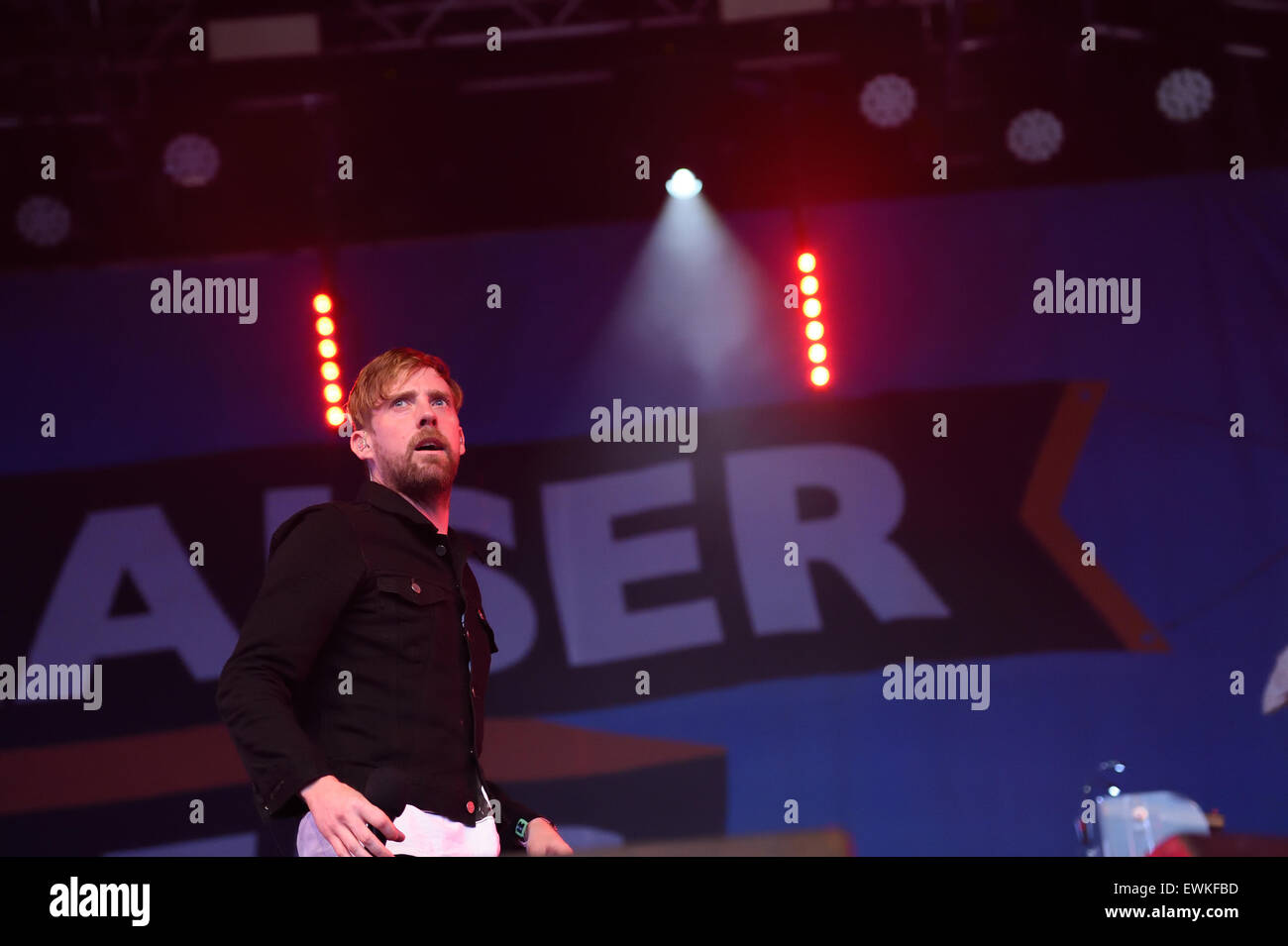 Ricky Wilson et le Kaiser Chiefs sur scène à Bristol Summer Series Juin 2015 Banque D'Images