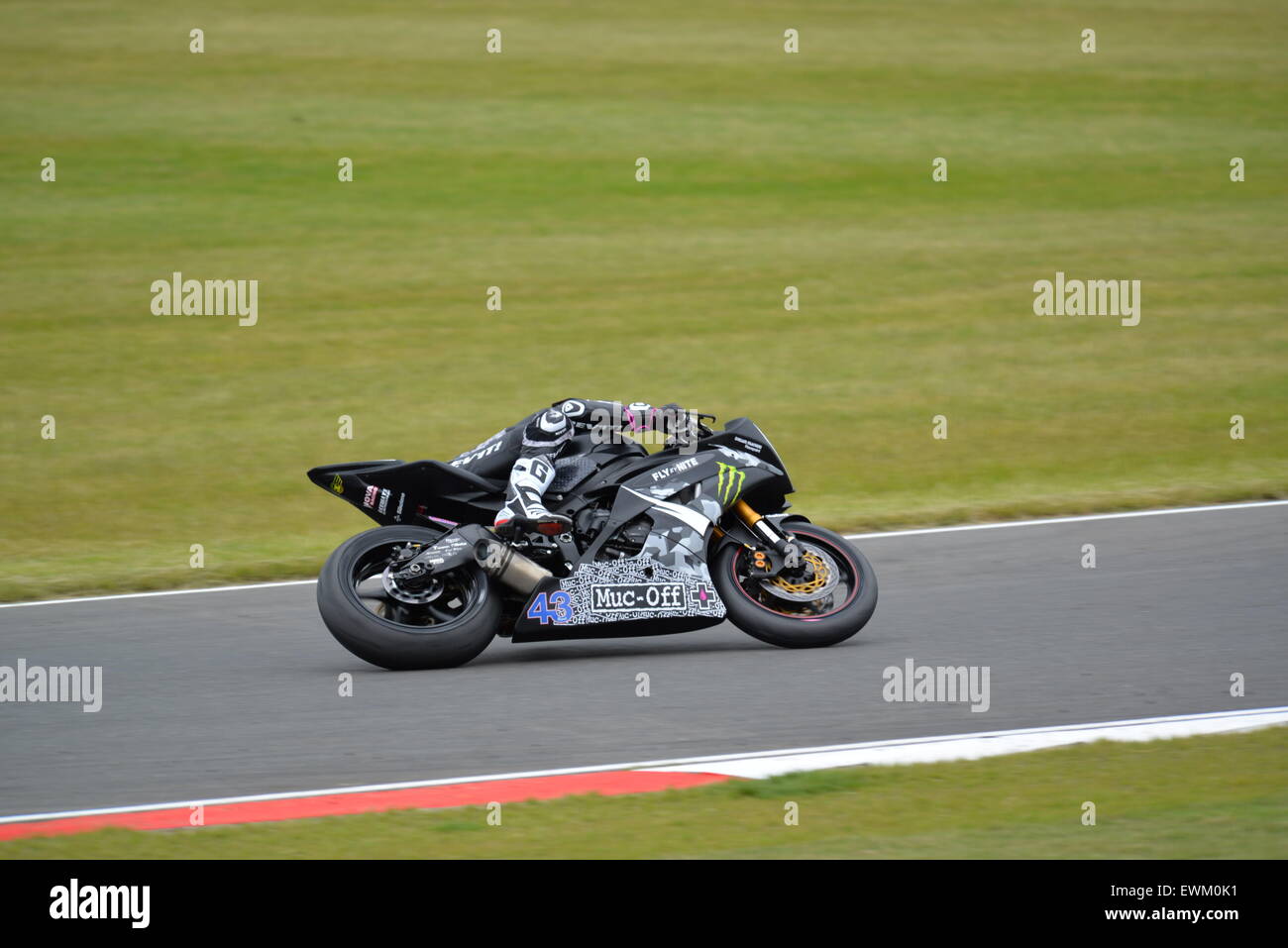 En course moto à Snetterton réunion British Superbike Banque D'Images