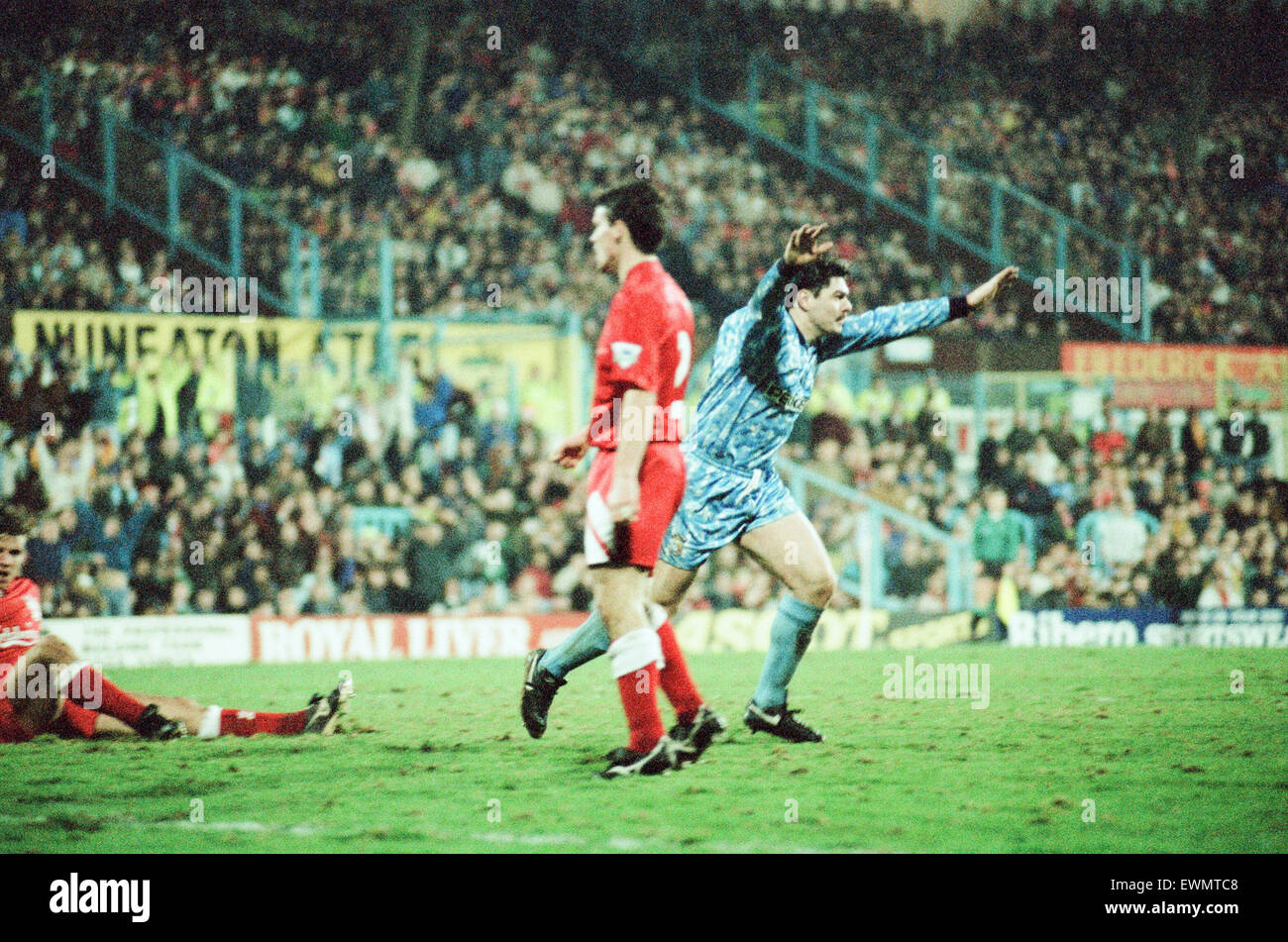 5-1 Coventry Liverpool, Premier League match à Highfield Road, samedi 19 décembre 1992. Micky Quinn Banque D'Images