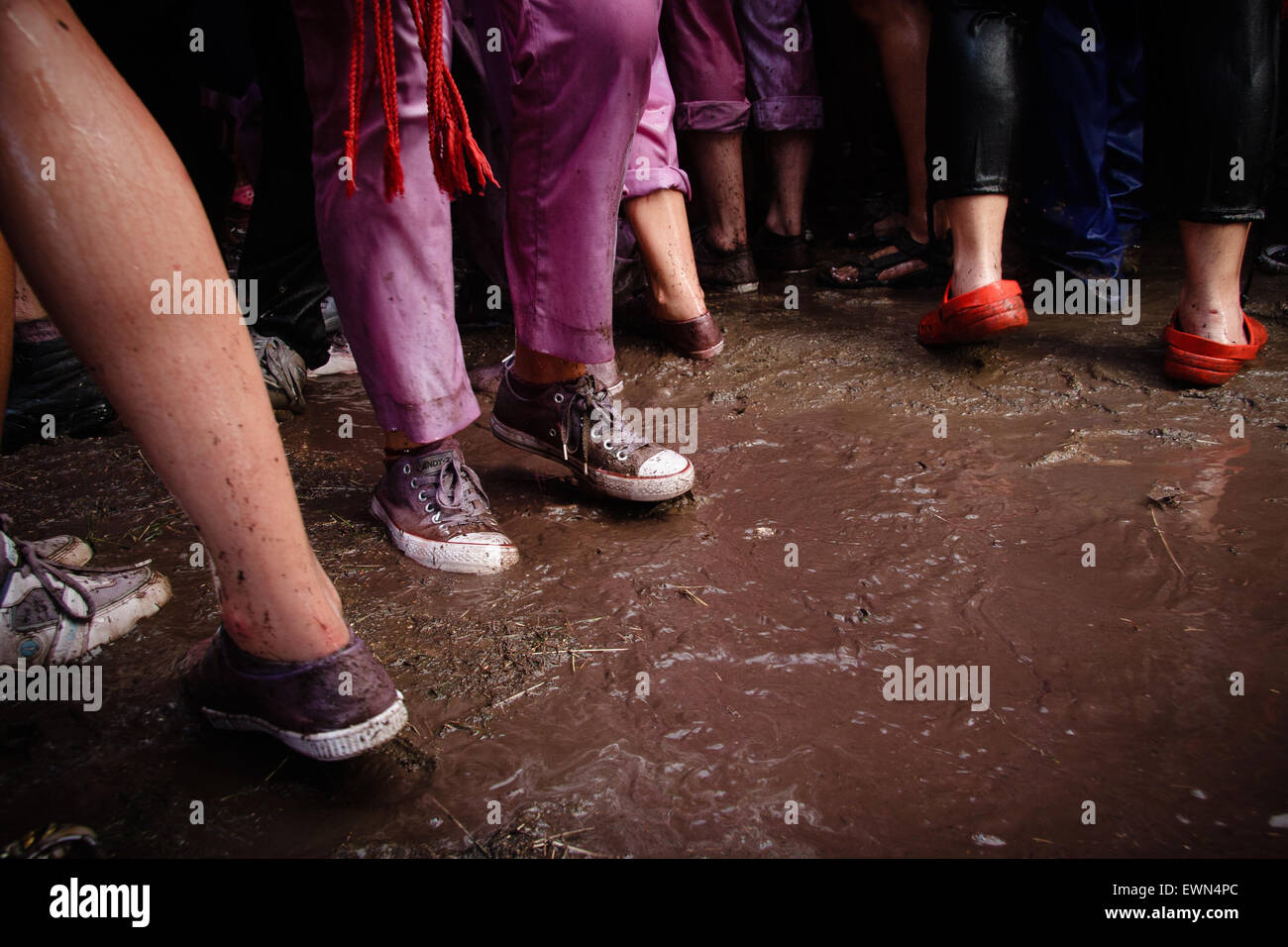 Riscos de Bilibio, Haro, La Rioja, Espagne. 29 juin 2015. Haro carnavaliers à Bataille de vin qui a lieu chaque année sur la journée. Banque D'Images