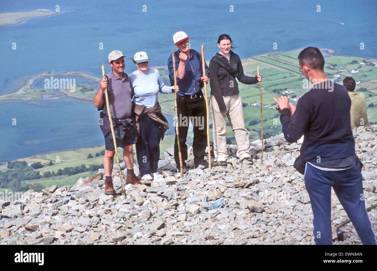 CROGH PATRICK MAYO IRLANDE, LES PÈLERINS FONT PESER SUR REEK DIMANCHE Banque D'Images