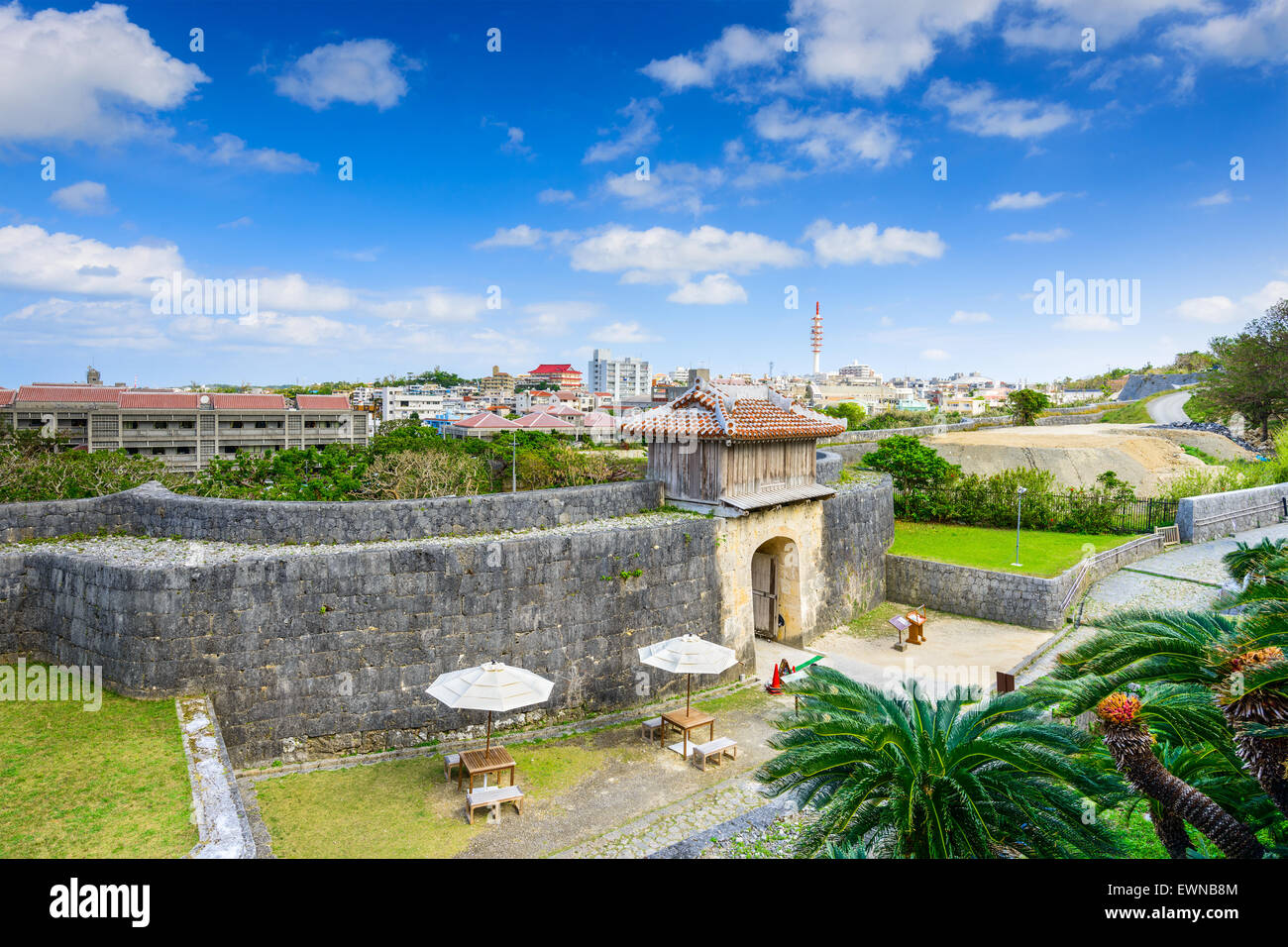 Naha, Okinawa, Japon au mur extérieur du Château de Shuri. Banque D'Images