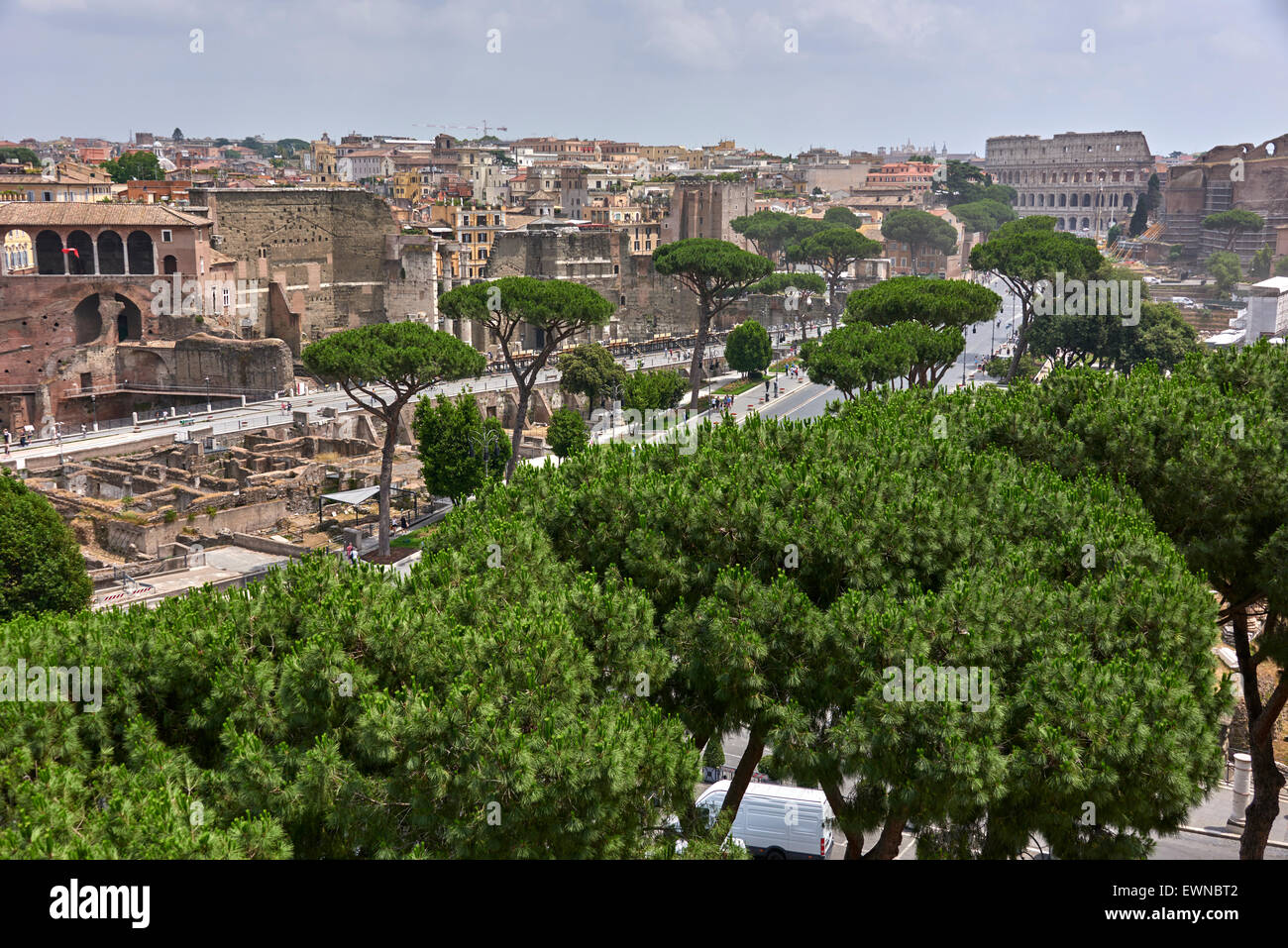 Le Forum Romain est un forum rectangulaire au centre de la ville de Rome Banque D'Images