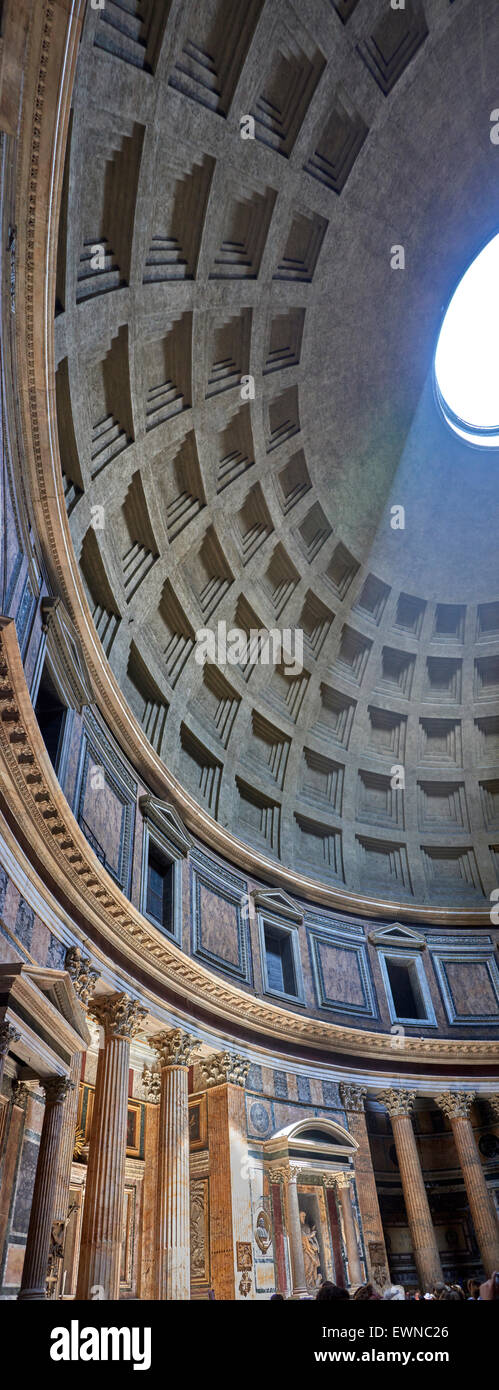 Le Panthéon est un bâtiment à Rome, en Italie, sur le site d'une ancienne construction commandé par Marcus Agrippa Banque D'Images