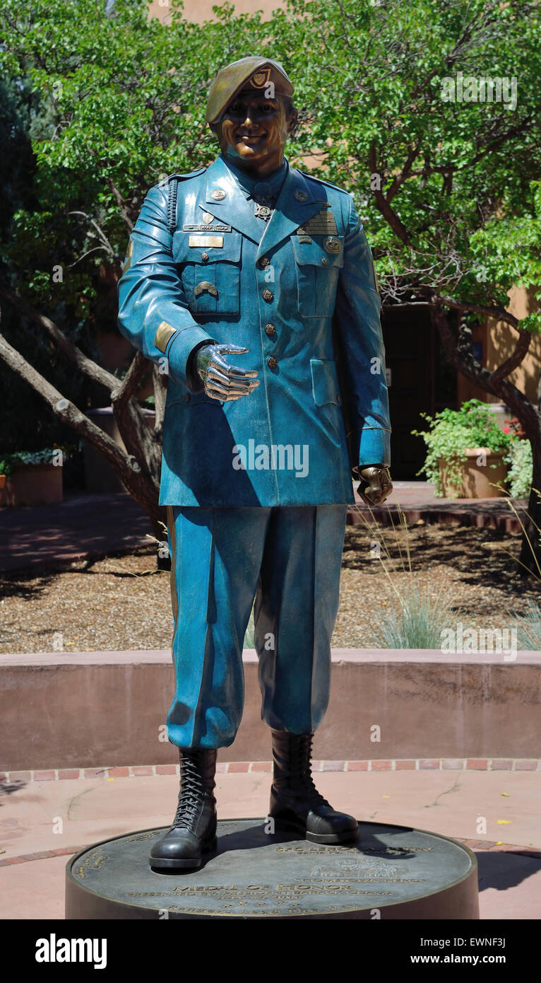Le sergent Leroy A. Petry statue Santa Fe New Mexico USA Banque D'Images