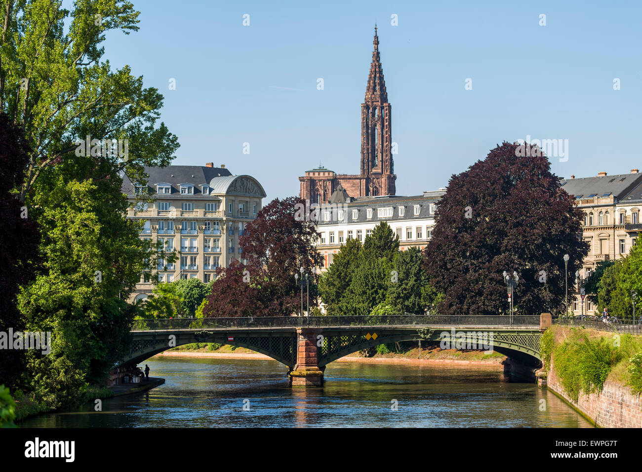 L'Ill et le pont, Strasbourg, Alsace, France Banque D'Images