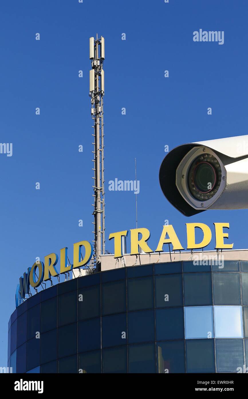 Caméra vidéo surveillance CCtv regardant un world trade center Banque D'Images