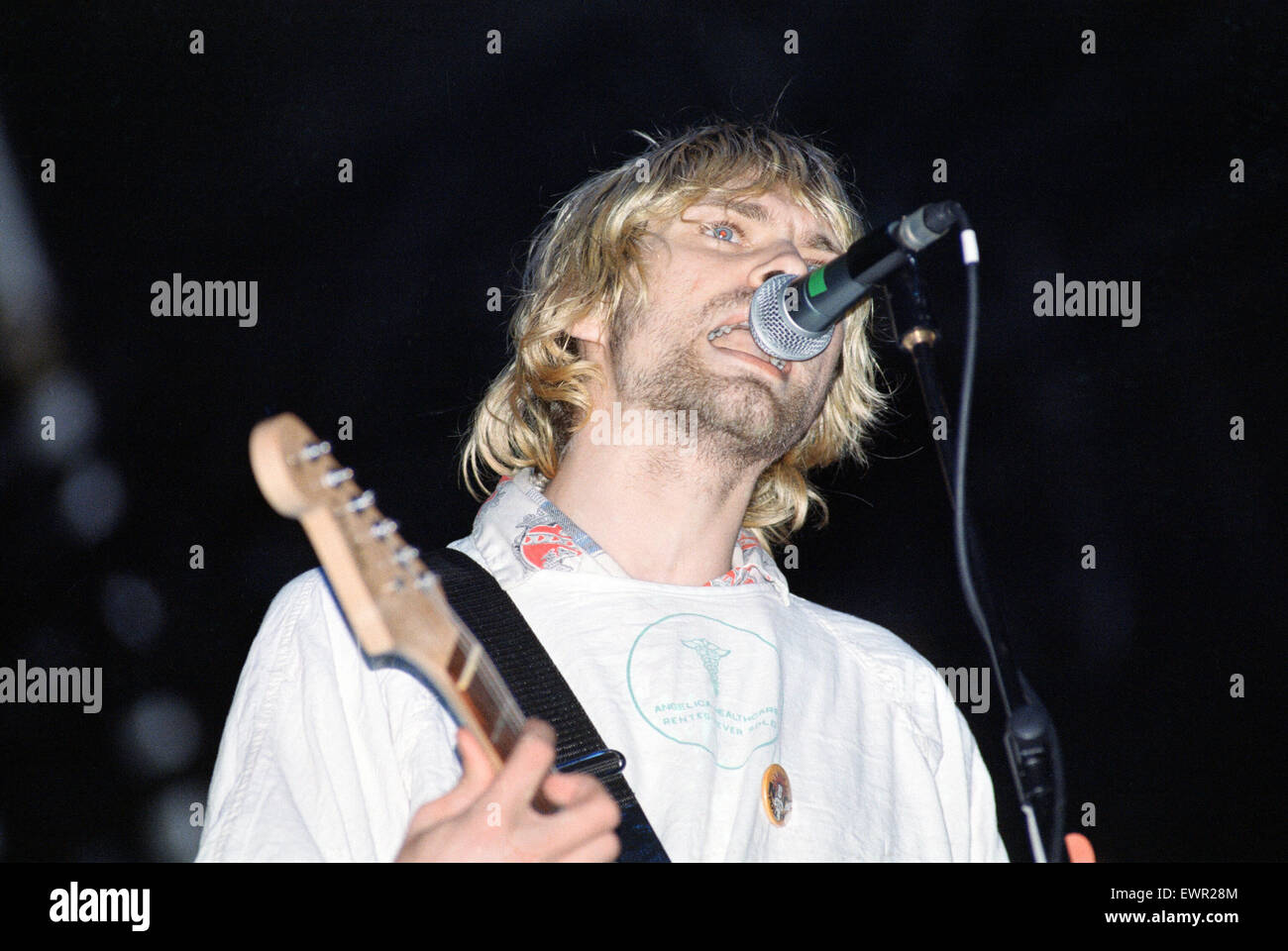 Kurt Cobain Avec Un Guitariste Photo Original Kurt cobain Banque de photographies et d'images à haute résolution - Alamy