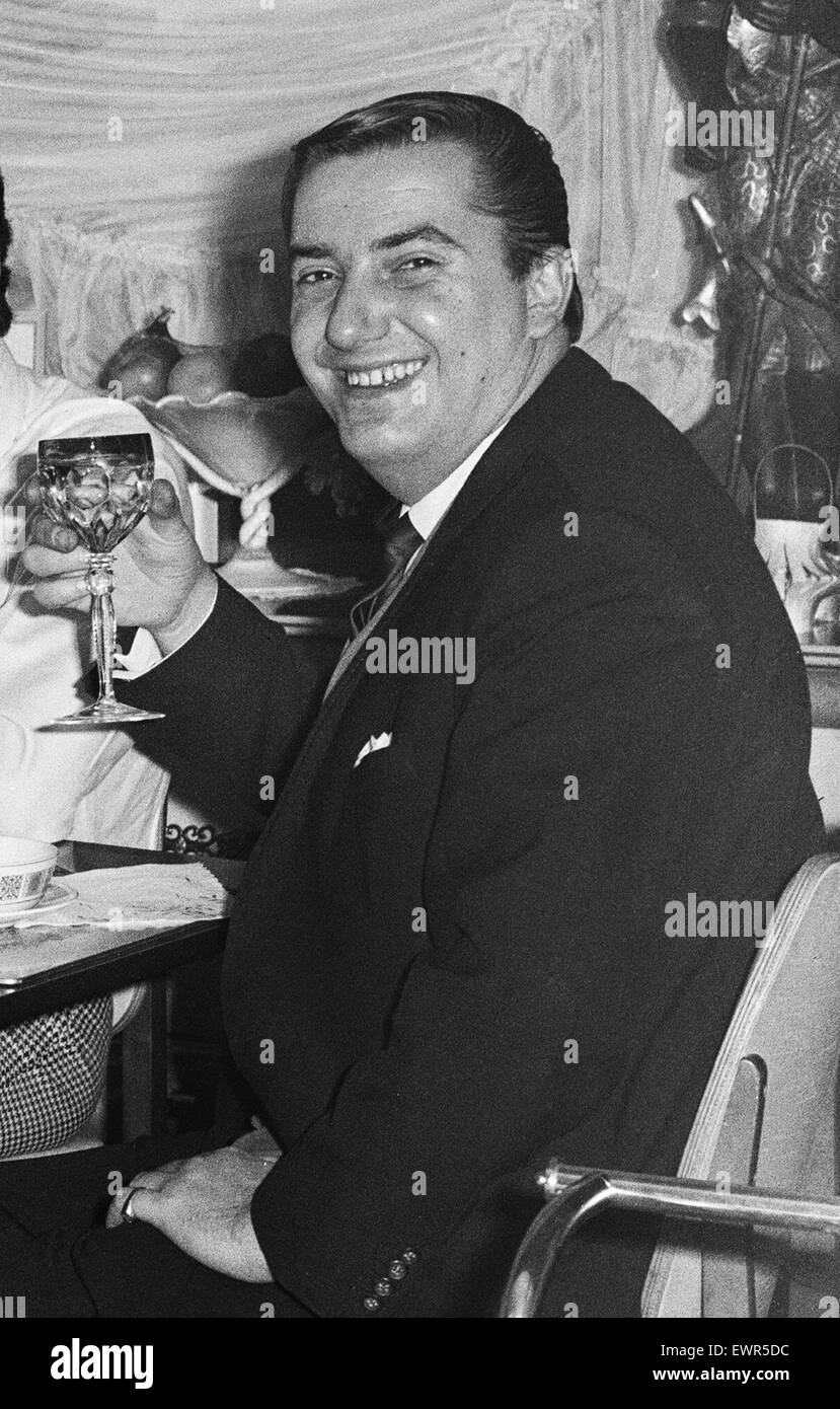 Sur la photo, Michael Luvaglio. En 1967 Michael Luvaglio et Dennis Stafford ont été reconnus coupables du meurtre d'Angus Sibbet, qui a été trouvé mort sur le siège arrière de sa Jaguar dans Pesspool Bridge, South Hetton, County Durham, avec trois blessures par balle. Photo Banque D'Images