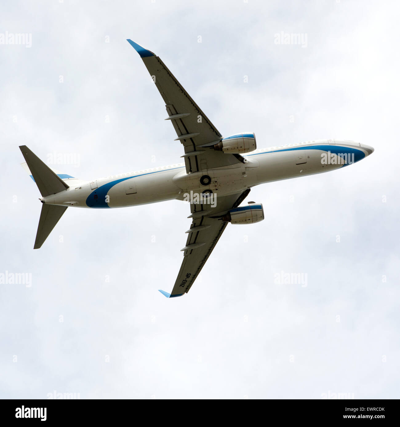 L'air entrer Boeing 737 Frais généraux Banque D'Images