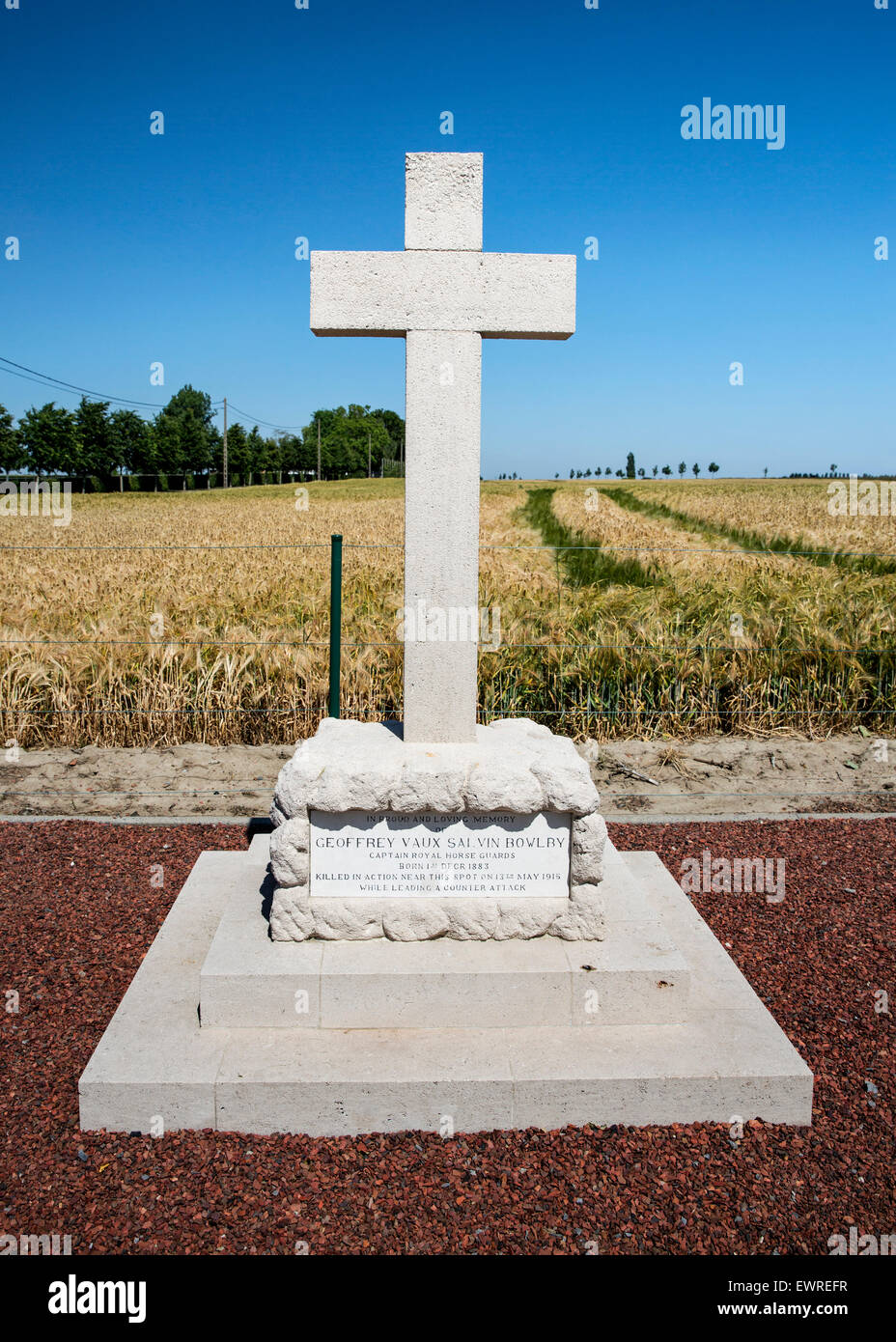 Le secteur mémorial à Capt G V S Bowlby à côté du mémorial Skrine (qv) près d'Ypres en Belgique Banque D'Images