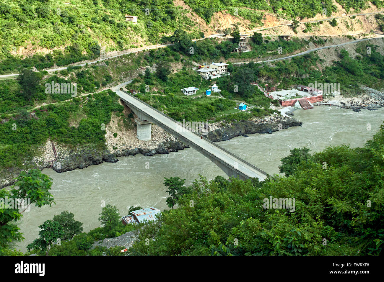 Pont sur le Gange à Devaprayag Banque D'Images