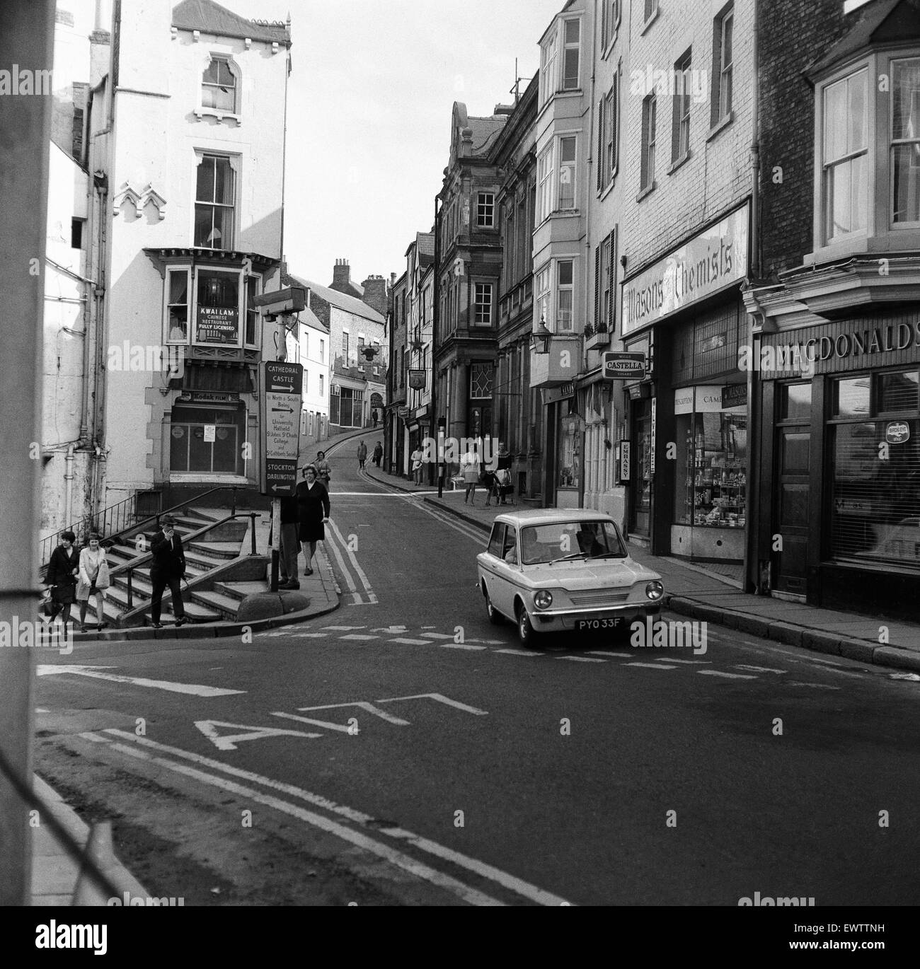 Saddler Street dans la ville de Durham, comté de Durham. 24 mai 1969. Banque D'Images