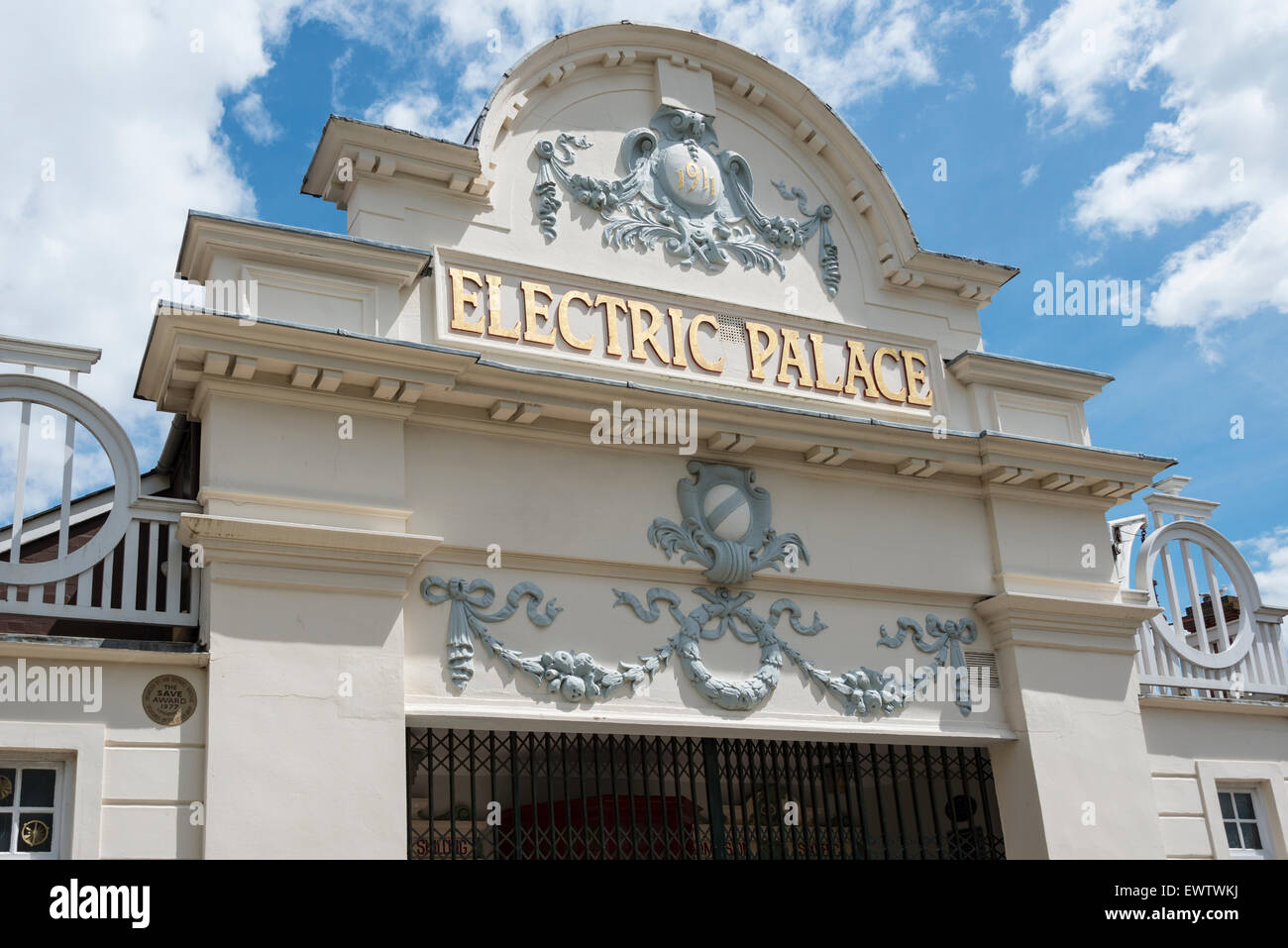 Façade de 1920 Electric Palace Cinema, King's Quay Street, Harwich, Essex, Angleterre, Royaume-Uni Banque D'Images