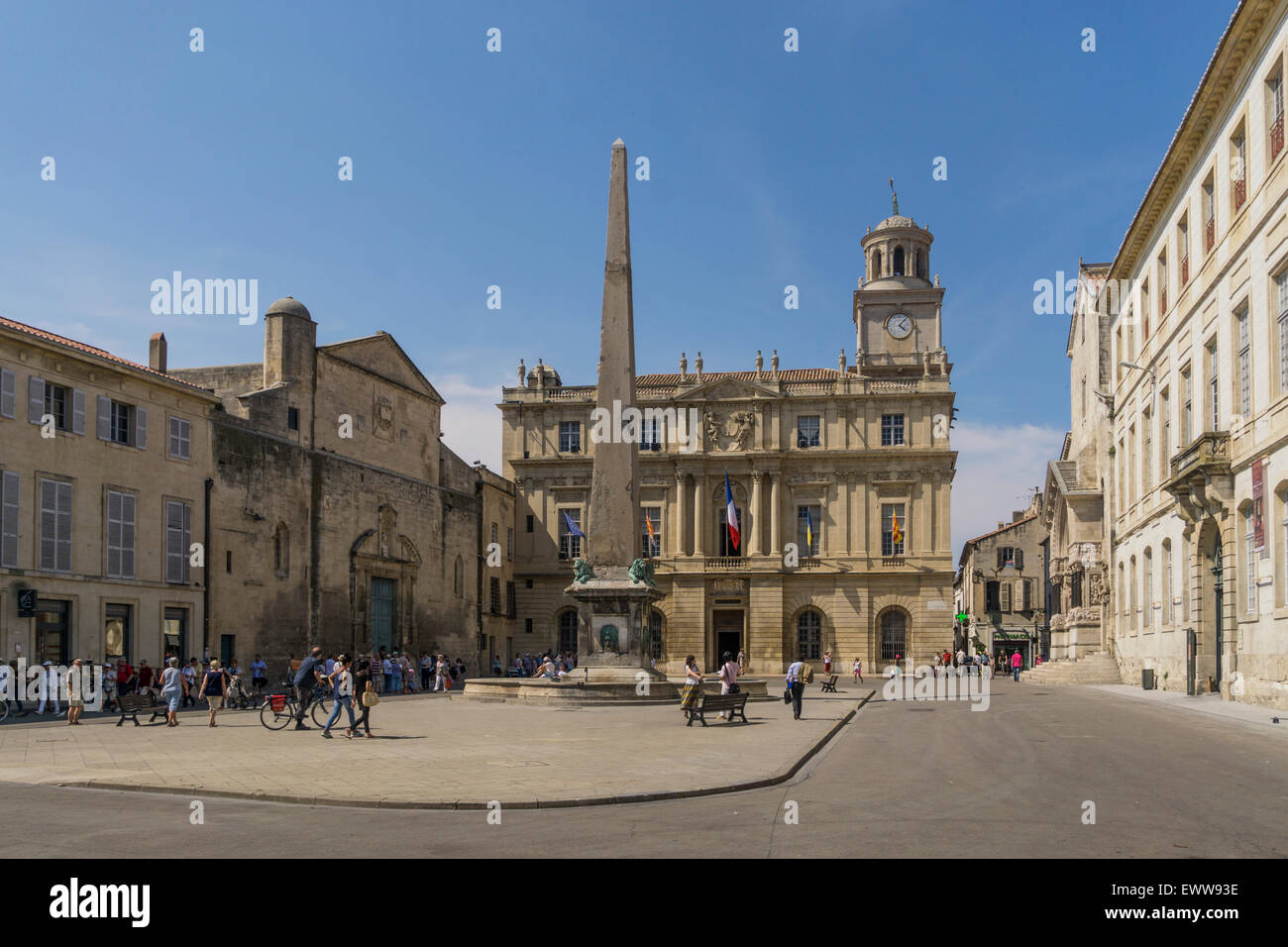 Arles , Place de la République, Hôtel de Ville, Banque D'Images