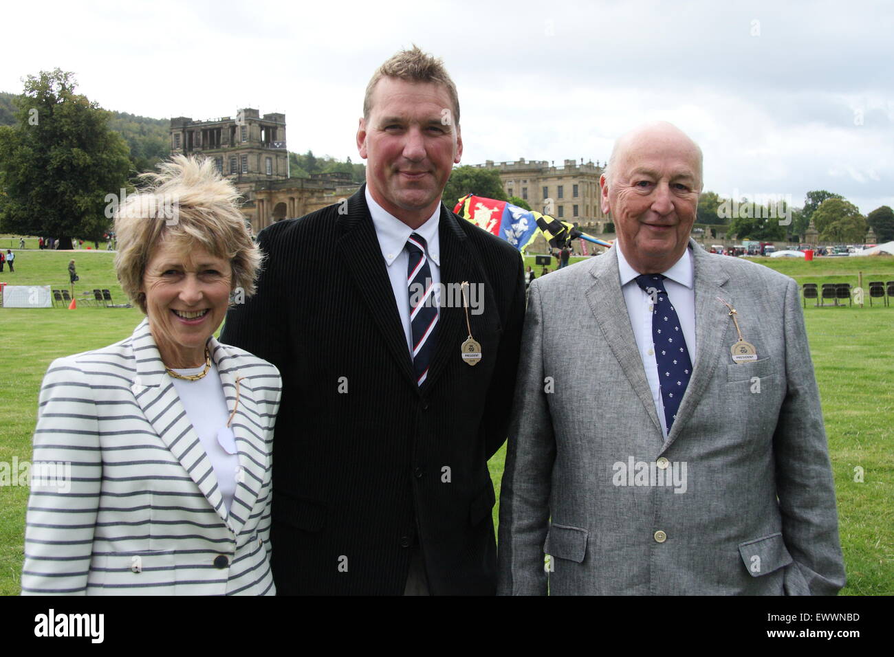 Le 12ème duc et duchesse de Devonshire avec Olympian, Sir Matthew Pinsent à la presse appel à Chatsworth Country Fair 2014 Banque D'Images