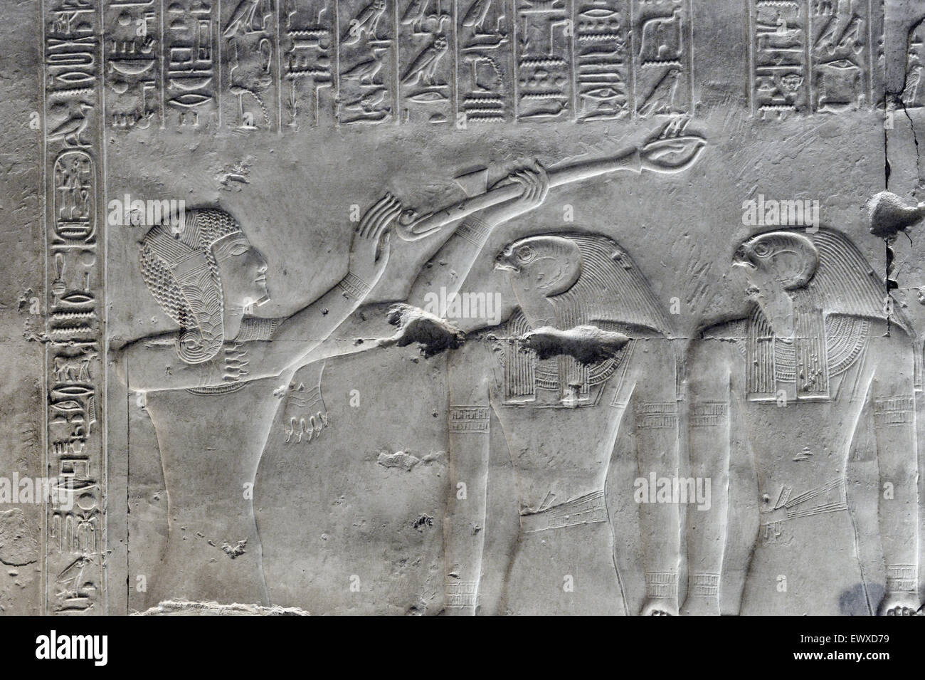 Abydos,l'Égypte, le temple funéraire du pharaon Seti I, Menmaatra, (XIX° dyn. 1321-1186 avant J.-C.) - Le roi des divinités de l'encens Banque D'Images