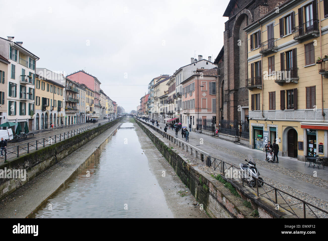 MILAN, ITALIE - 22 mars 2015 : dans les rues de la ville. Ticinese de district. Banque D'Images