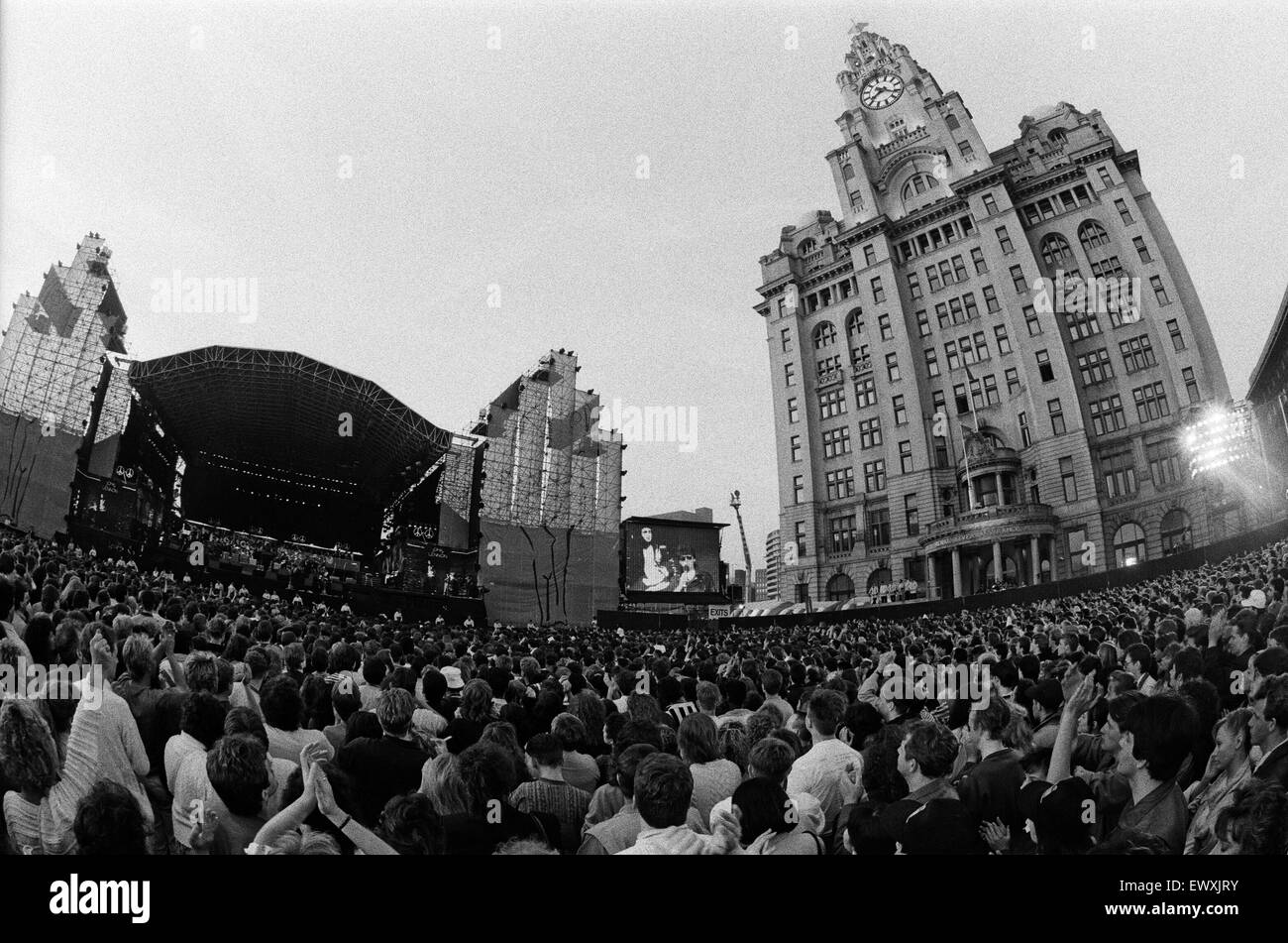 John Lennon Memorial Concert tenu à Pier Head, Liverpool. 5e mai 1990. Banque D'Images