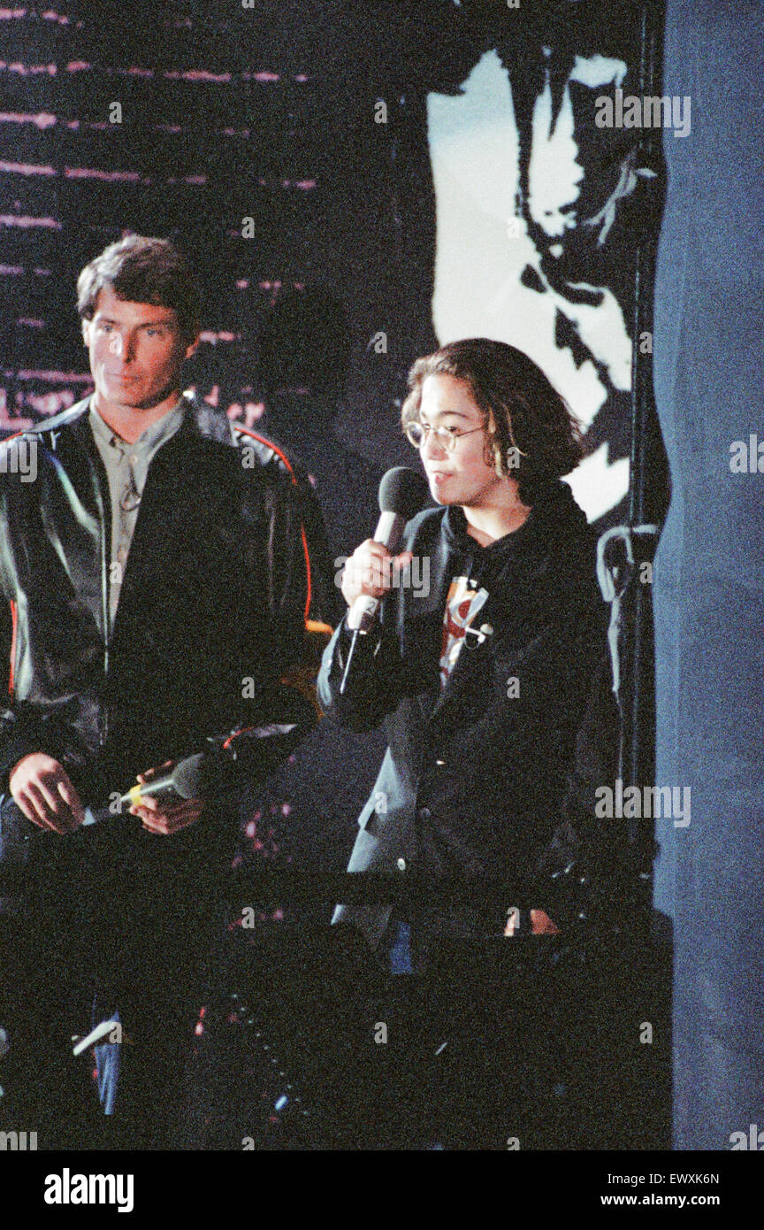 John Lennon Scholarship Concert tenu à Pier Head, Liverpool. Samedi 5 mai 1990. L'acteur américain Christopher Reeve et Sean Lennon. Banque D'Images