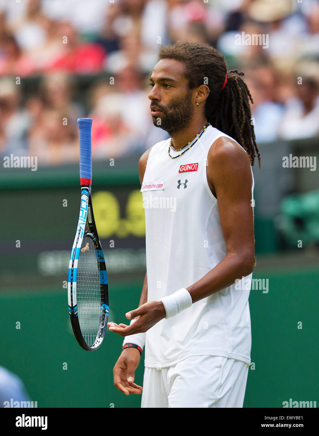 Wimbledon, Londres, Royaume-Uni. 07 juillet, 2015. Tennis, Wimbledon, Dustin Brown (GER) dans son match contre Rafael Nadal (ESP) Credit : Henk Koster/Alamy Live News Banque D'Images
