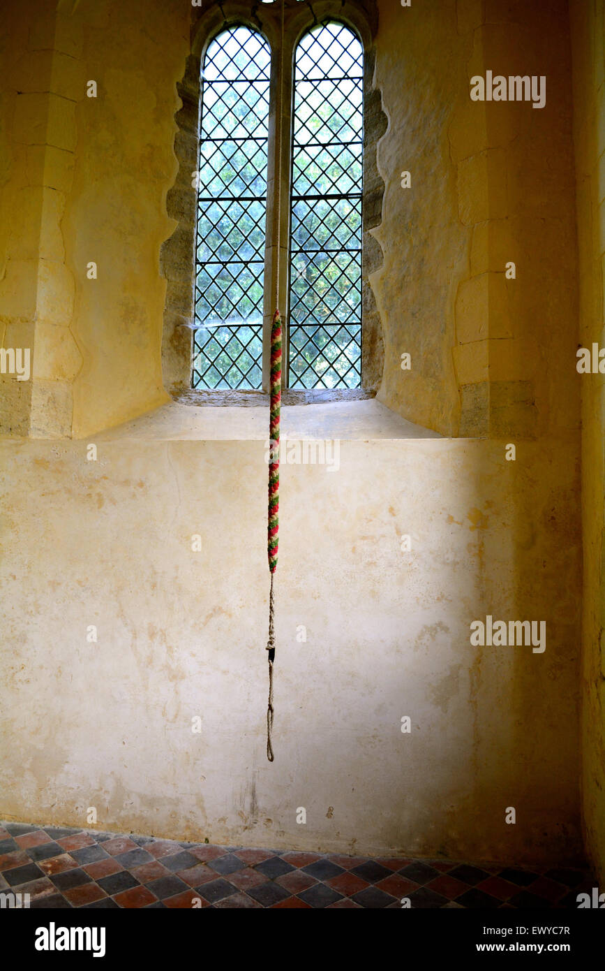 L'autel de l'église de Saint Mary et Virgin, North Stoke, West Sussex, UK Banque D'Images