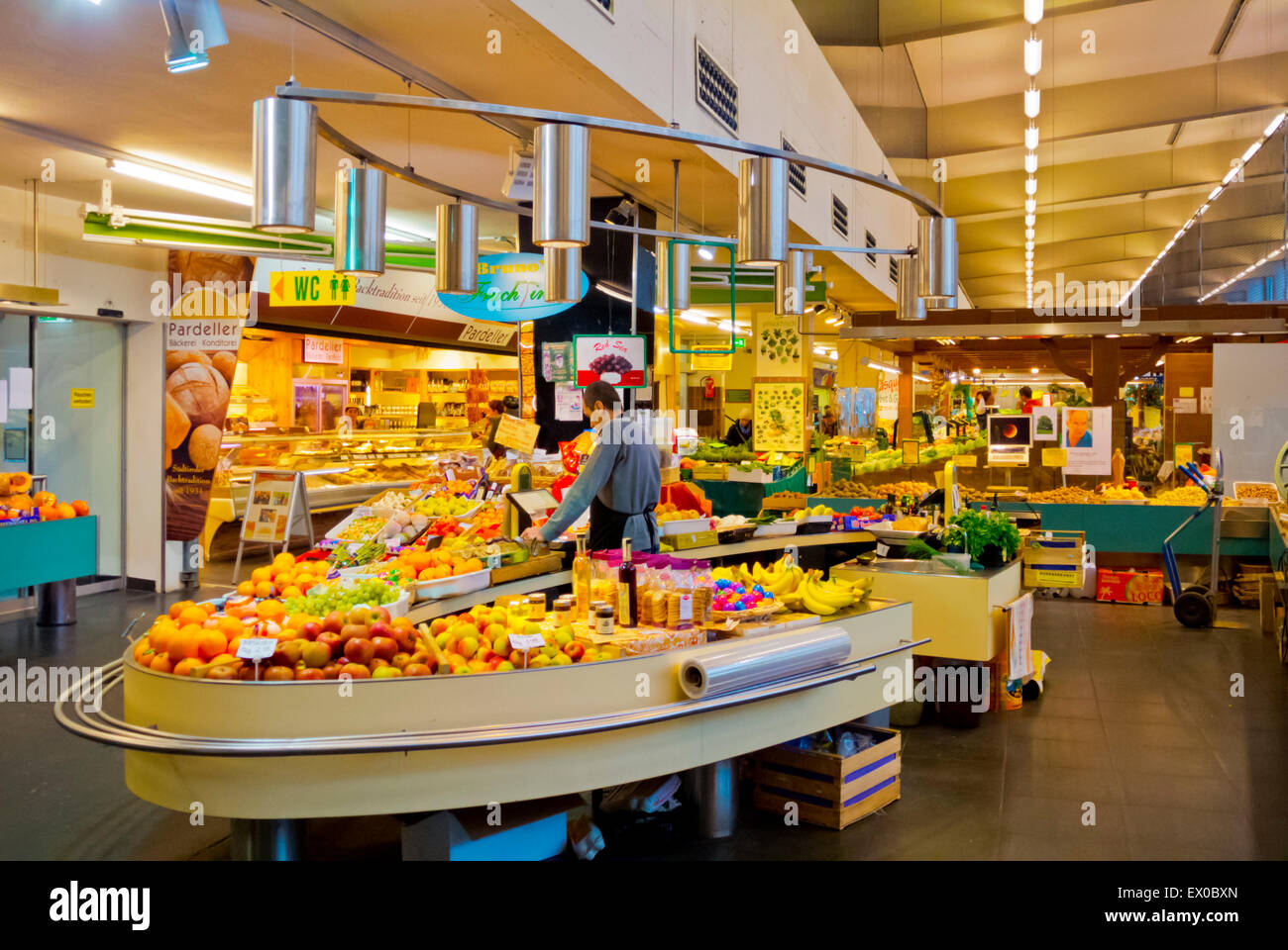 Markthalle, marché couvert, Innsbruck, vallée de l'Inn, Tyrol, Autriche Banque D'Images