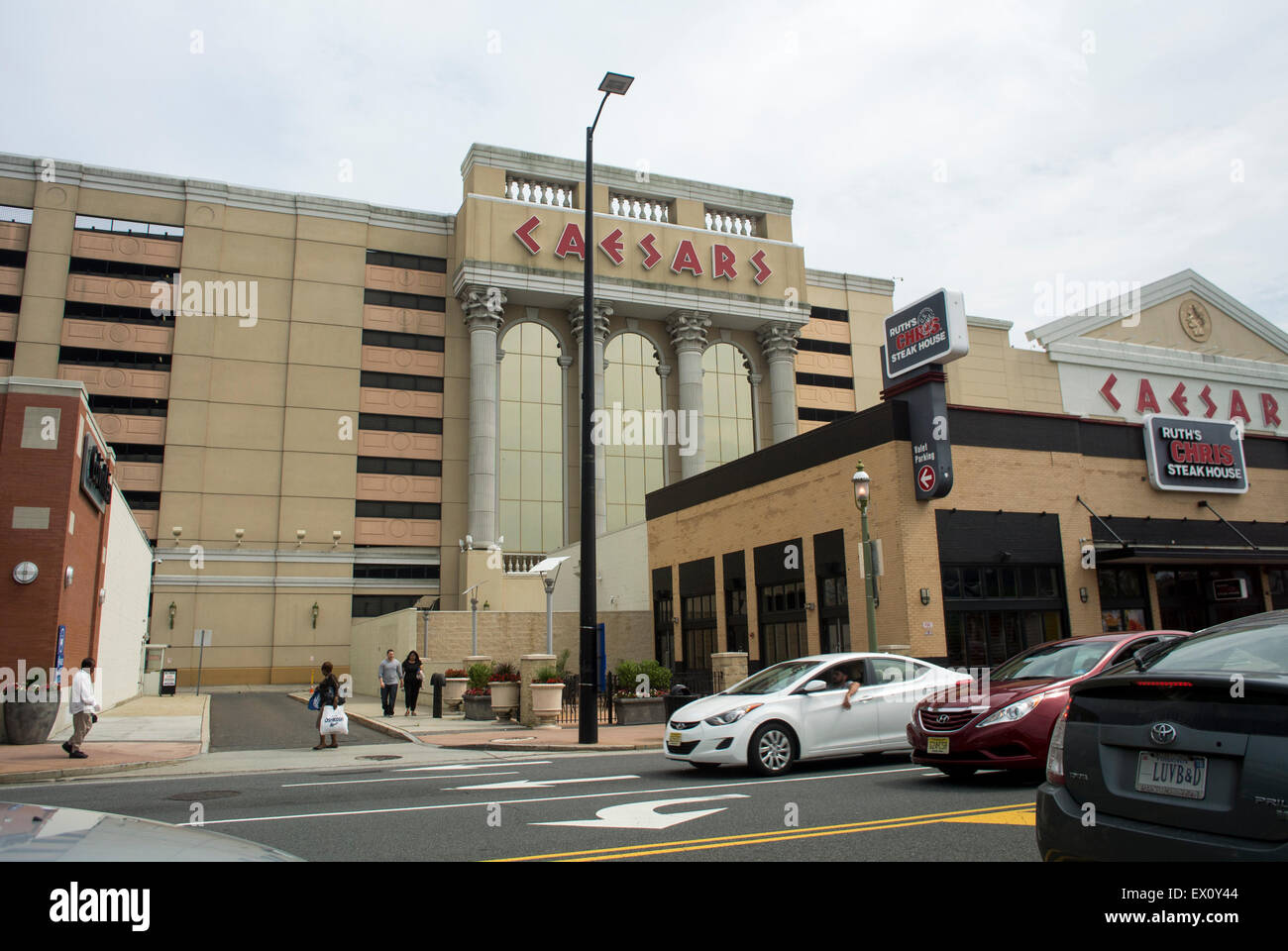 Atlantic City, NJ, USA, Caesar's Palace Gambling Casino, Front Building Street Scenes, quartier pauvre usa Banque D'Images