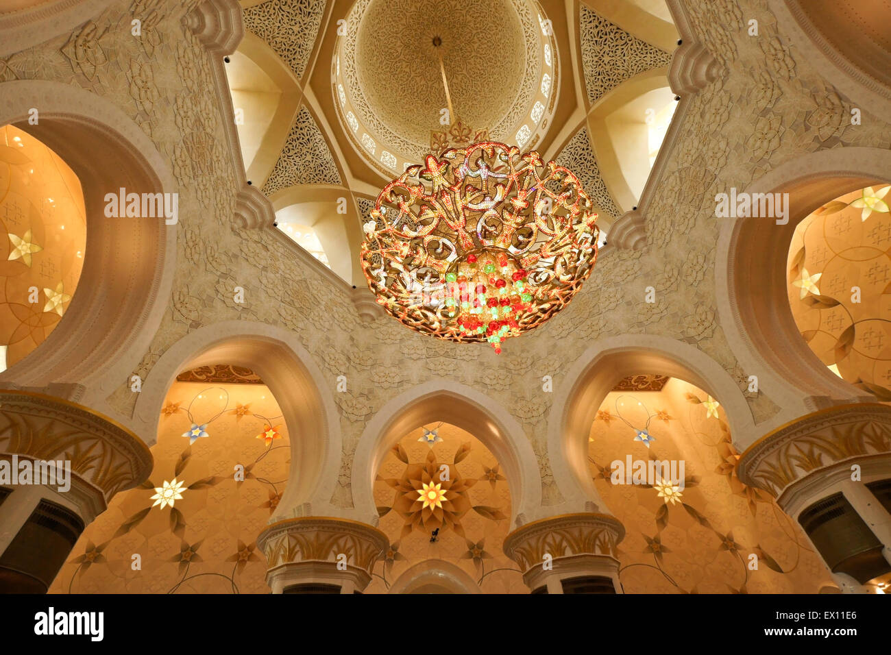 De l'Intérieur Sheikh Zayed bin Sultan al-Nahyan Mosquée (Grande Mosquée), Abu Dhabi, UAE Banque D'Images