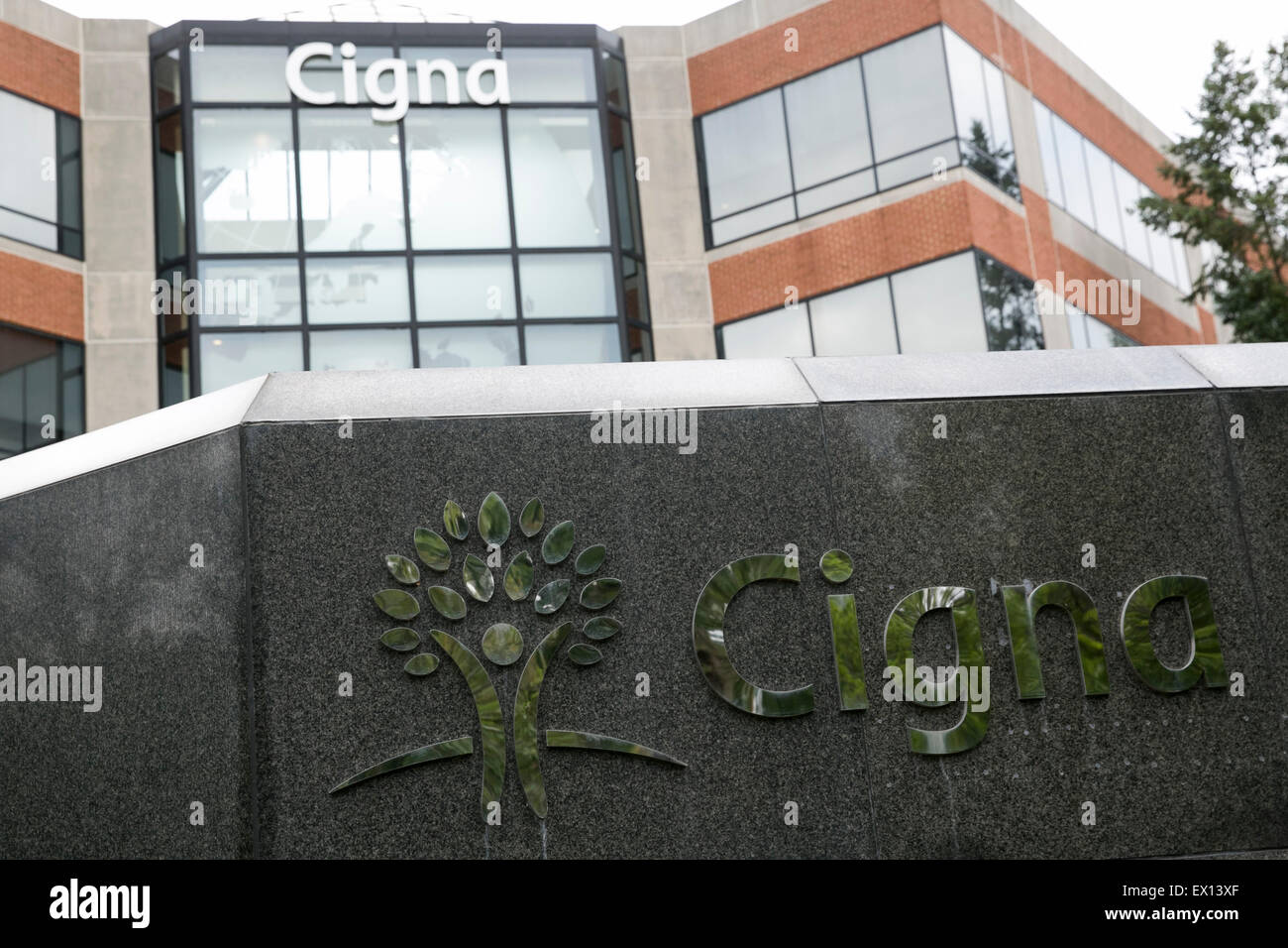 Un logo affiche à l'extérieur d'un établissement occupé par Cigna à Wilmington, Delaware. Banque D'Images
