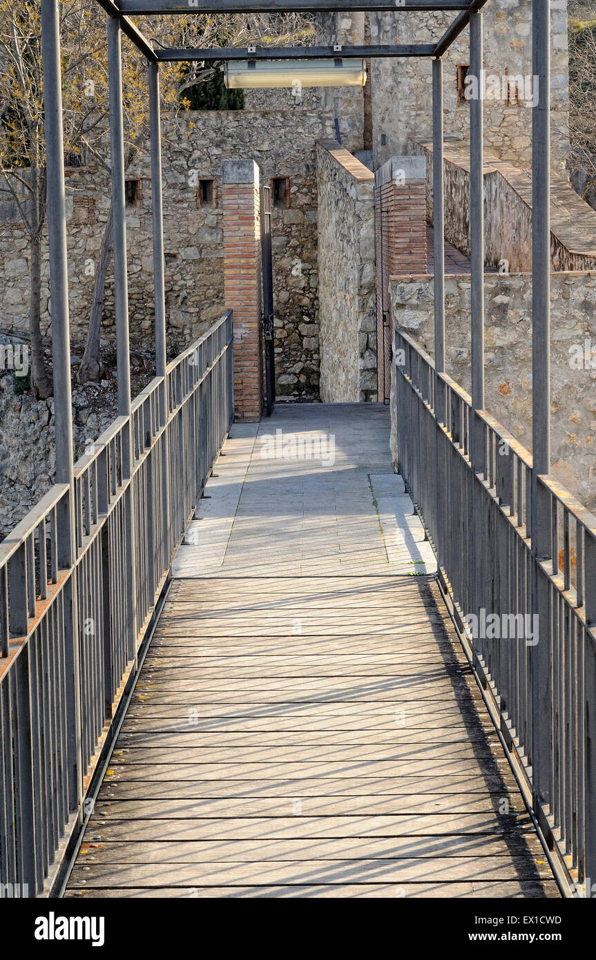 Pont pour l'accès aux remparts de la ville de Gérone, Catalogne, Espagne. Banque D'Images