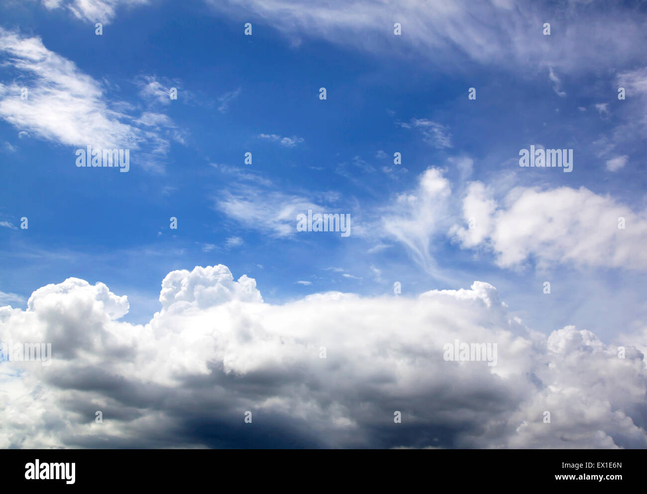Ciel bleu de l'air frais nature résumé contexte l'ozone. Banque D'Images