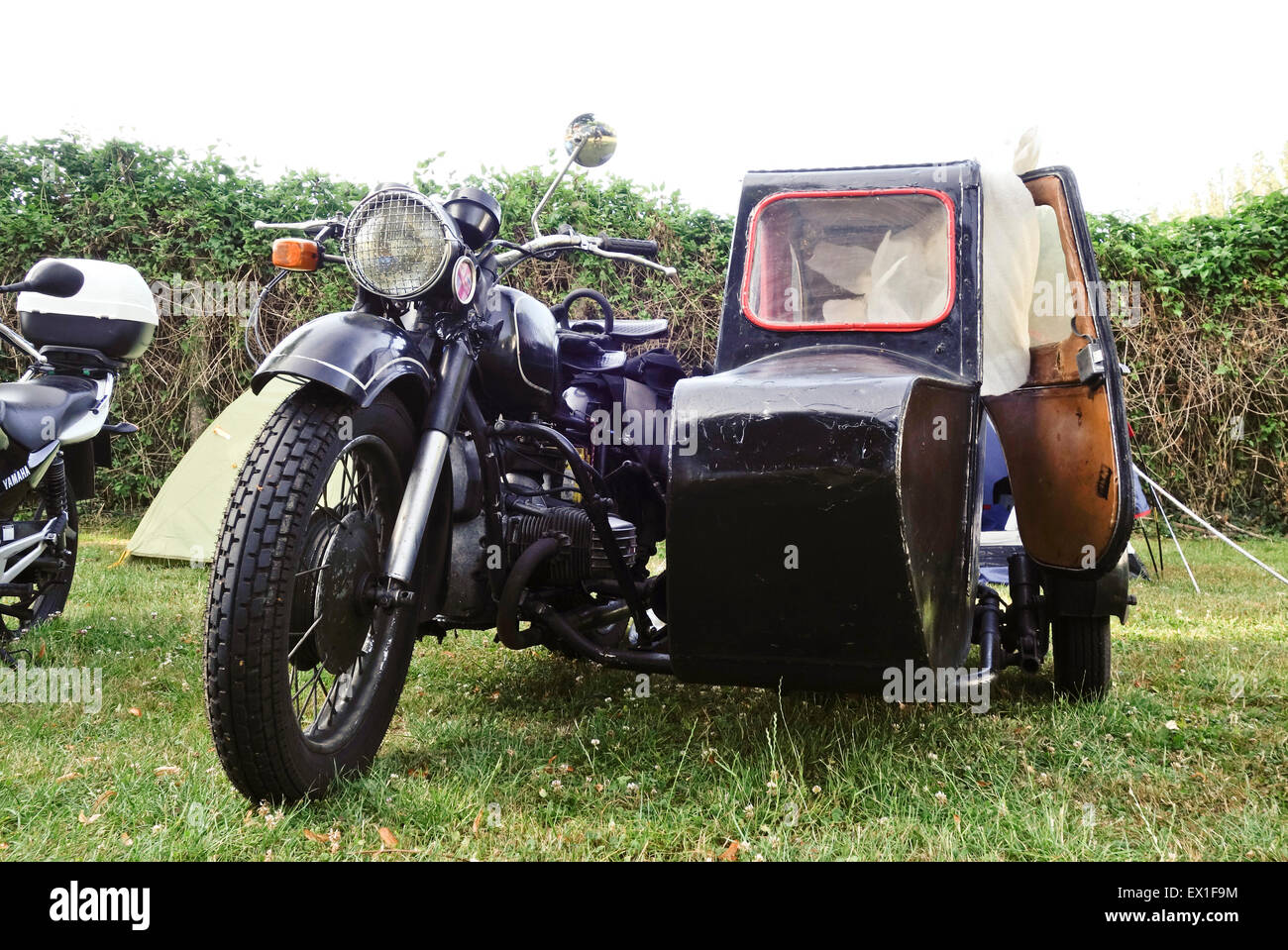 Vintage Classic BMW moto avec side-car. Banque D'Images