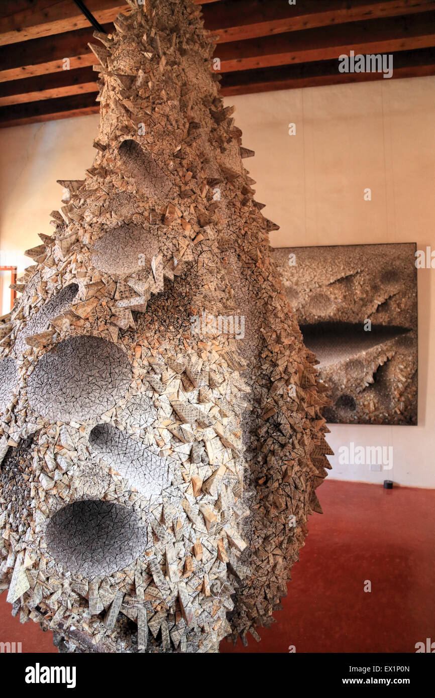 Biennale d'Art de Venise 2015 / La Biennale di Venezia. Chun Kwang Young : composition sculpturale, Palais Grimani, Venezia. Banque D'Images