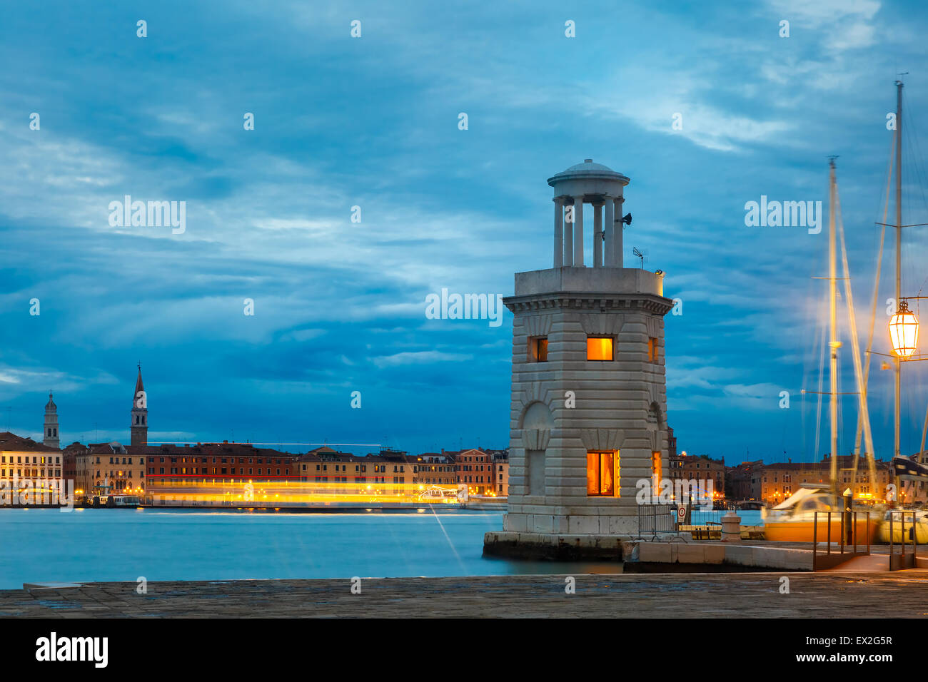 Phare sur l'île San Giorgio Maggiore, à Venise Banque D'Images