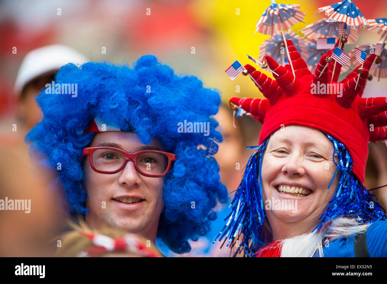 Vancouver, Canada - le 5 juillet 2015 : Fans avant la finale de la Coupe du monde match entre les USA et le Japon lors de la Coupe du Monde féminine de la FIFA Canada 2015 au BC Place Stadium. Banque D'Images