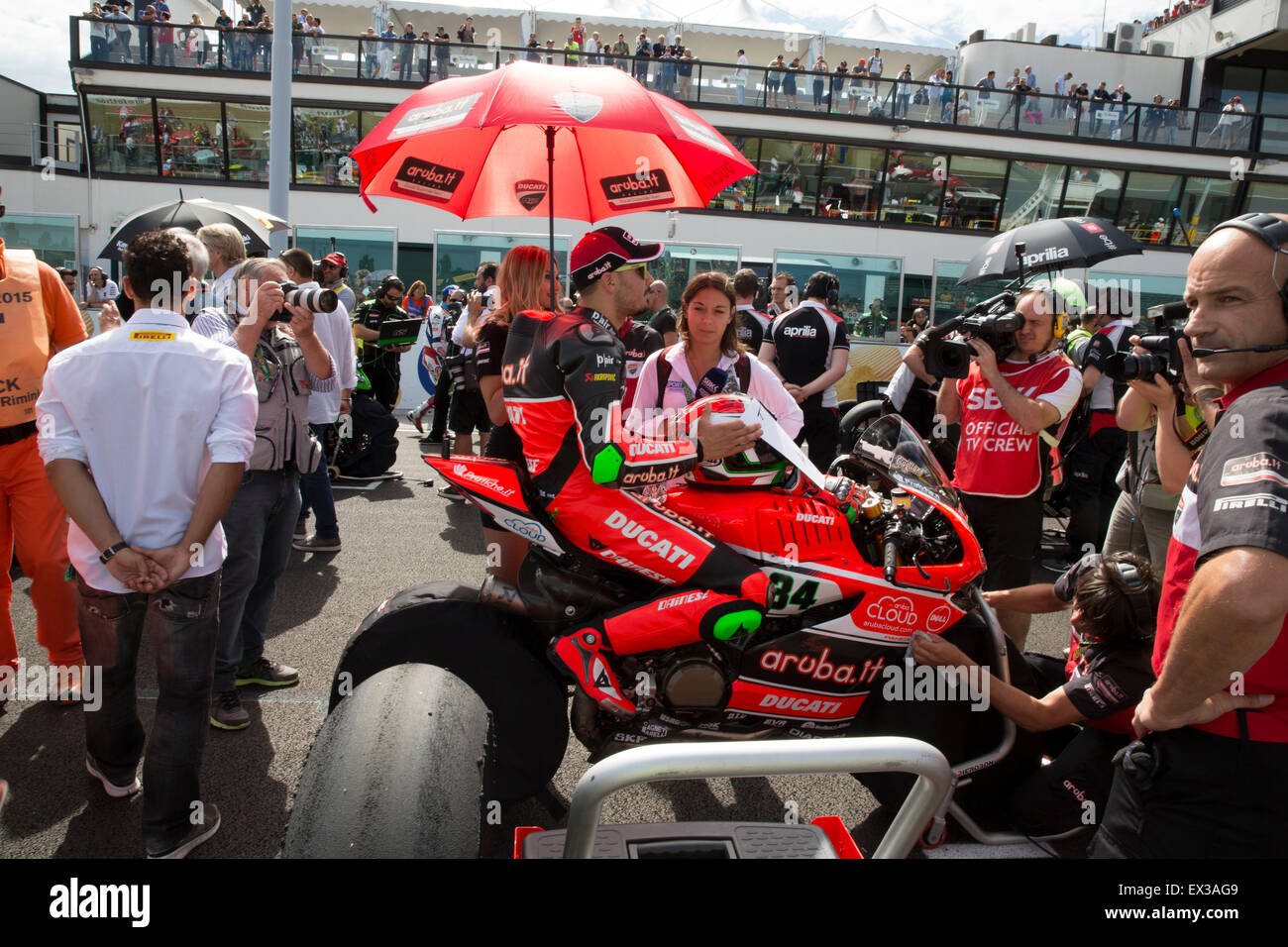 Misano Adriatico, Italie - 21 juin 2015 : Ducati Panigale R d'Aruba.il Racing-Ducati Équipe SBK, entraîné par Davide Giugliano Banque D'Images