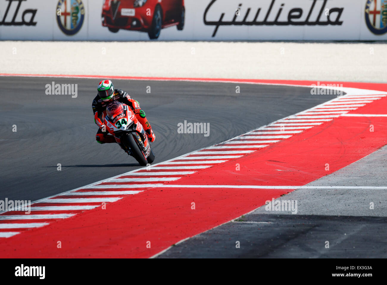 Misano Adriatico, Italie - 21 juin 2015 : Ducati Panigale R d'Aruba.il Racing-Ducati Équipe SBK, entraîné par Davide Giugliano Banque D'Images