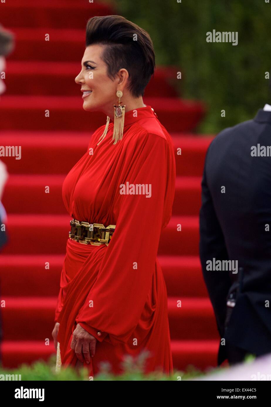 Rencontré Gala - 'China : Through The Looking Glass' Costume Institute Gala bénéfice au Metropolitan Museum of Art - Tapis rouge avec des arrivées : Kris Jenner Où : New York City, New York, United States Quand : 04 mai 2015 C Banque D'Images