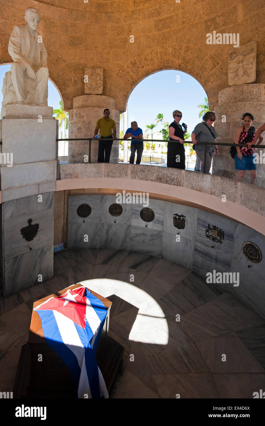 Vue verticale de mausolée de Jose Marti à Santiago de Cuba, Cuba. Banque D'Images