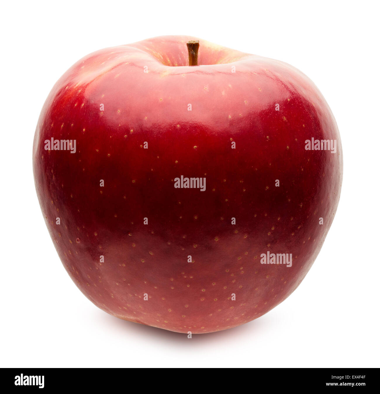 Pomme Rouge isolé sur fond blanc. Banque D'Images