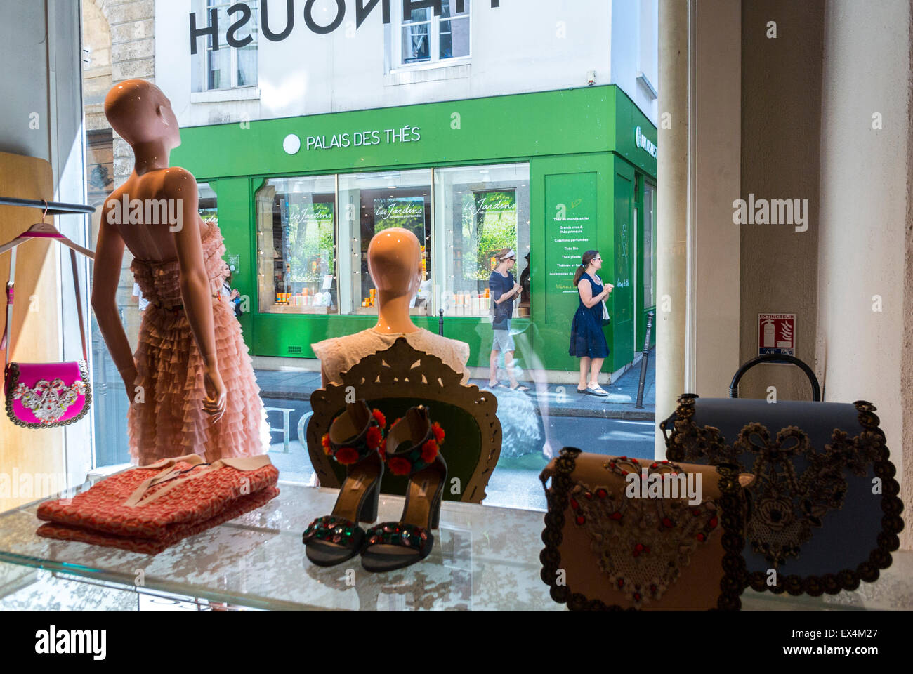 Manoush boutique Banque de photographies et d'images à haute résolution -  Alamy